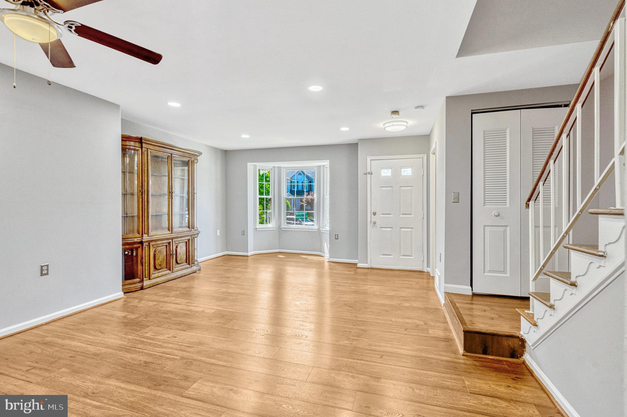 10266 BROOKSTONE CT