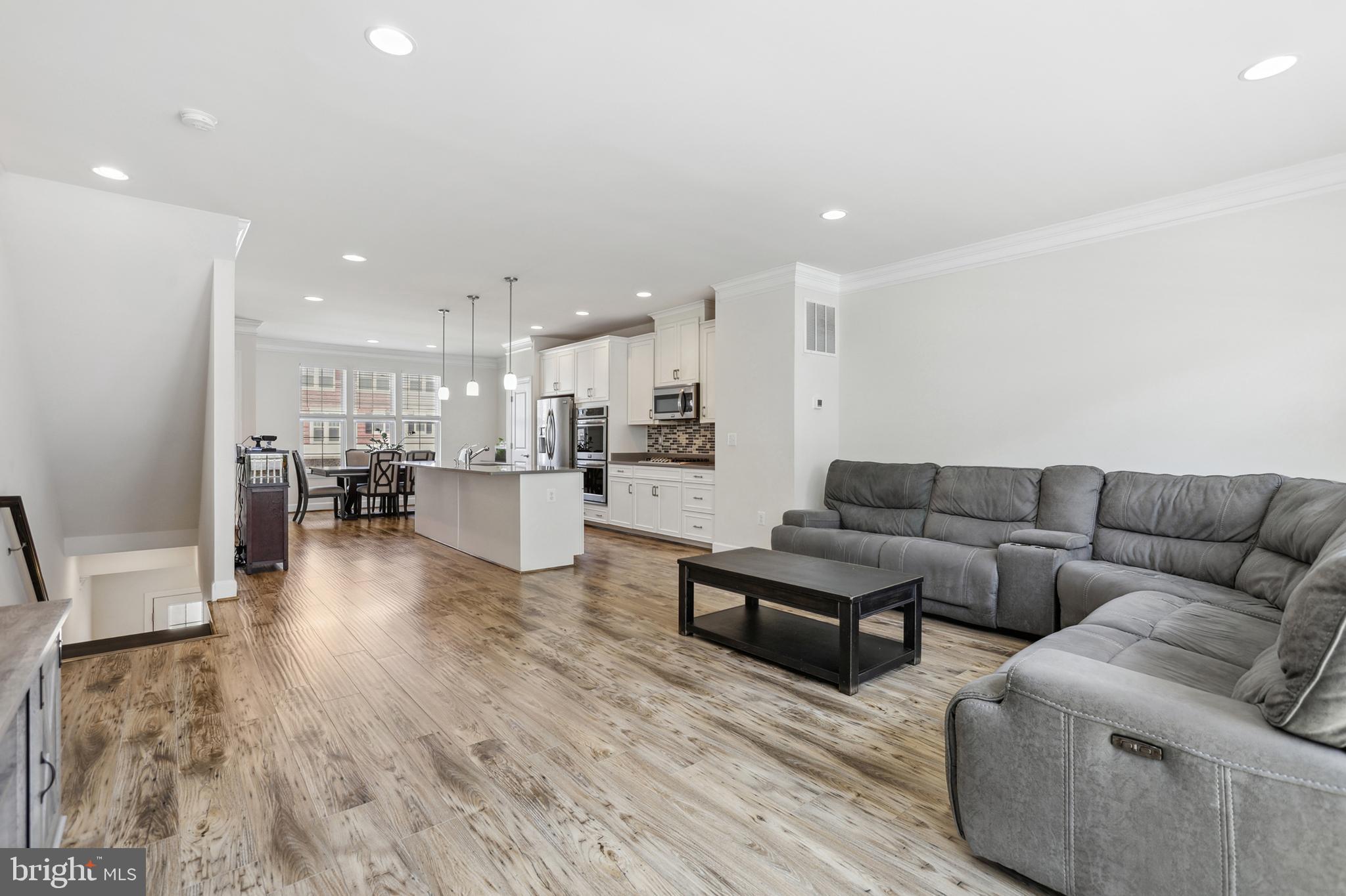 15337 Linville Creek Dr