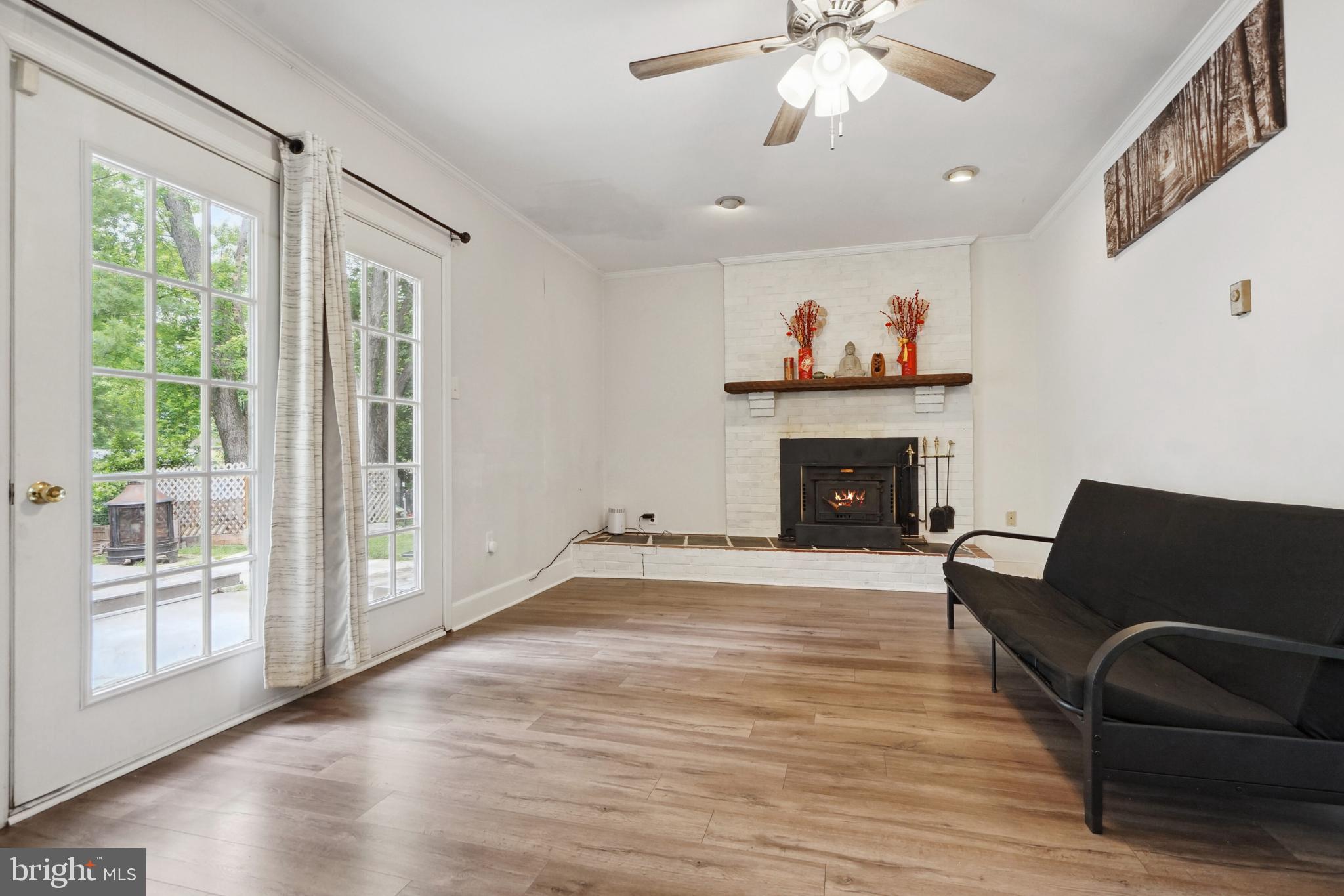 4134 Glendale Rd