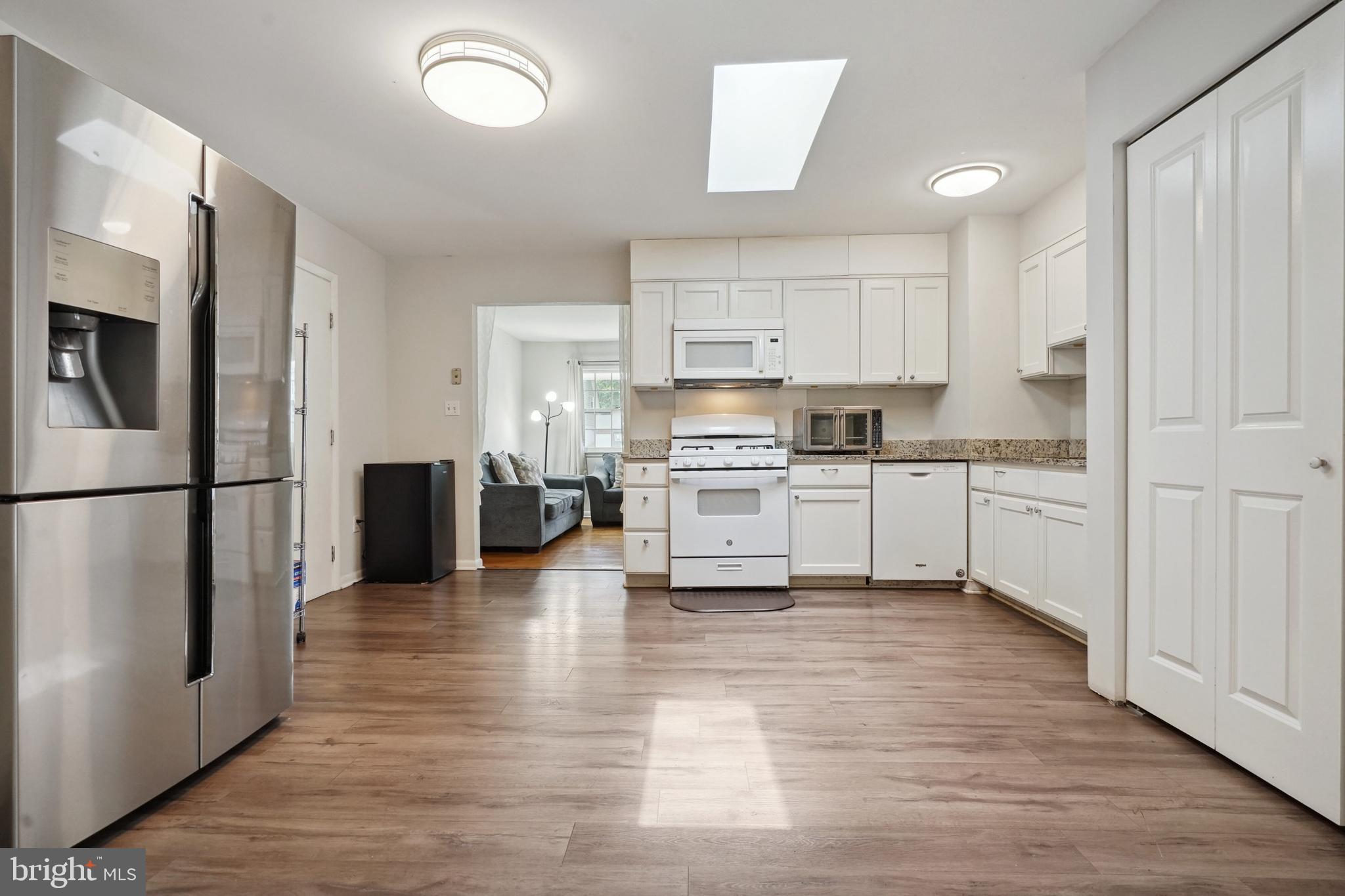 4134 Glendale Rd
