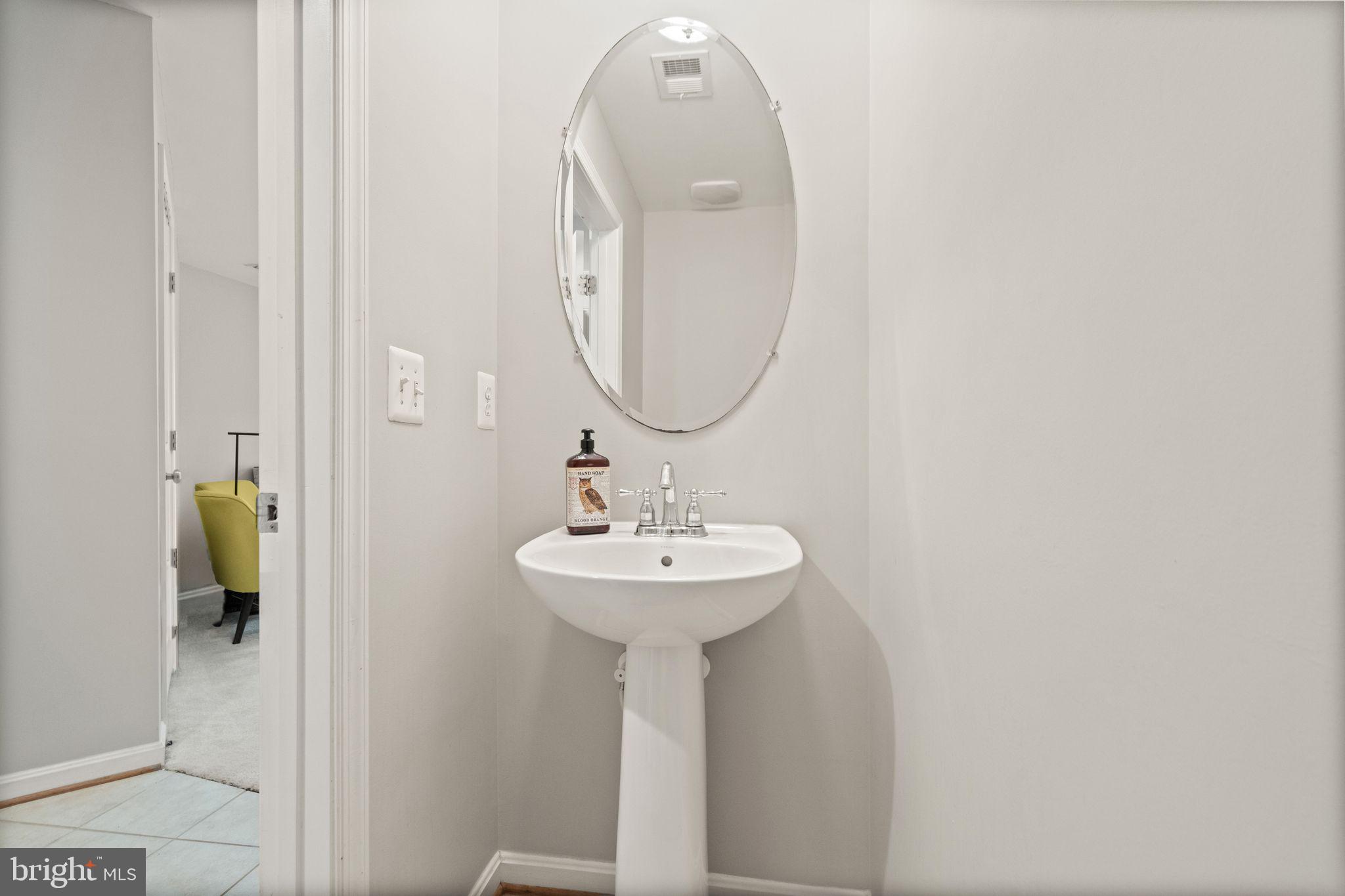 9093 Ribbon Falls Loop