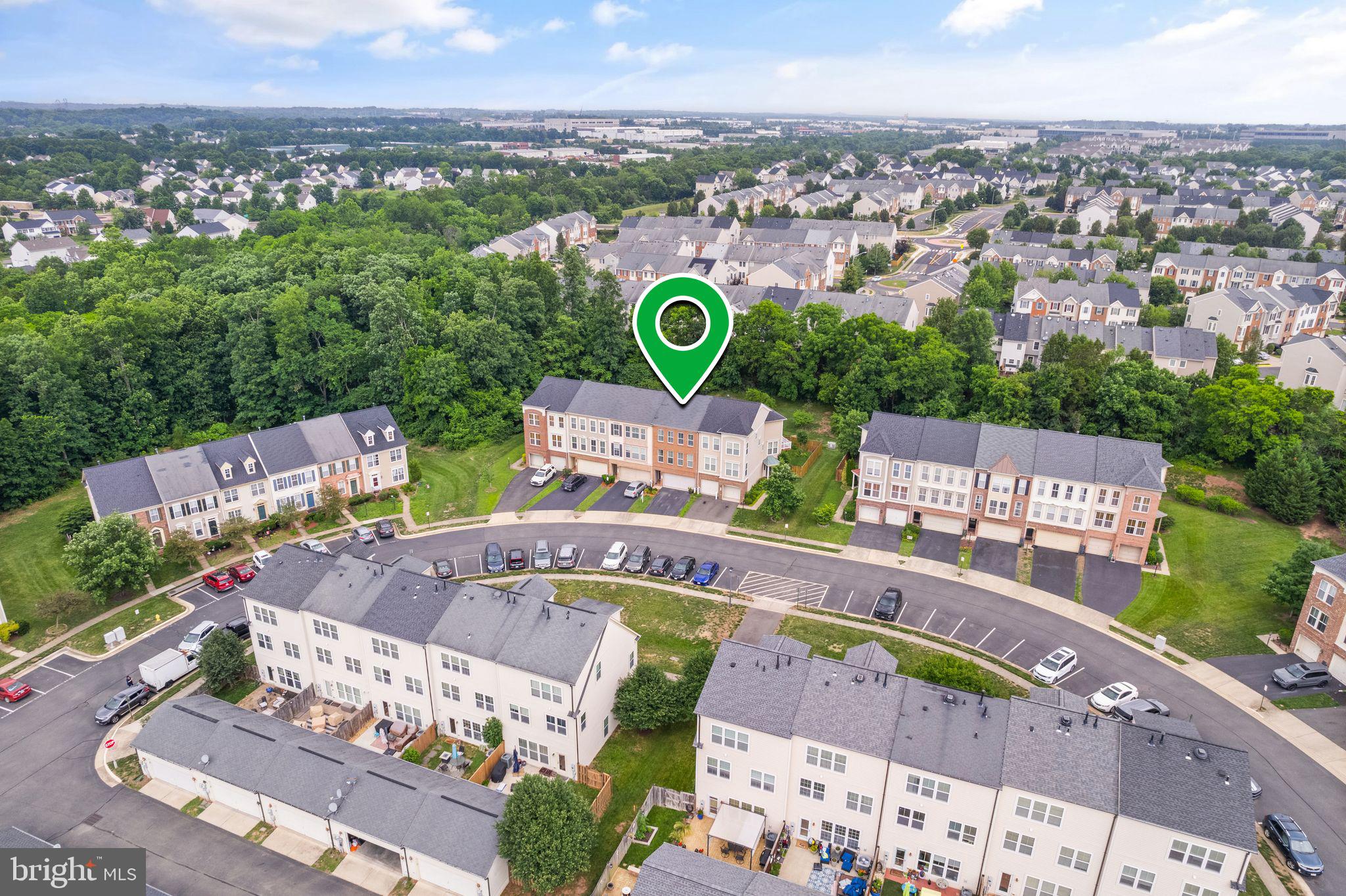 9093 Ribbon Falls Loop