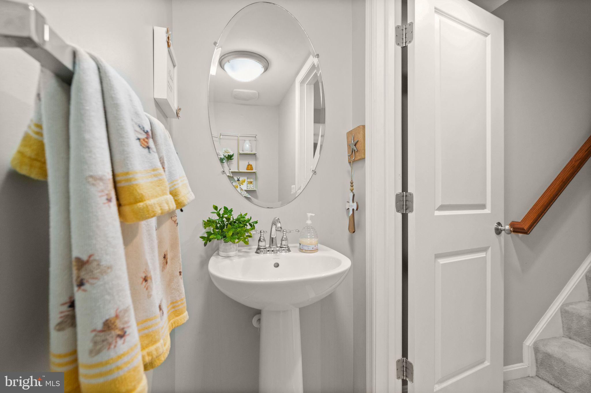 9093 Ribbon Falls Loop