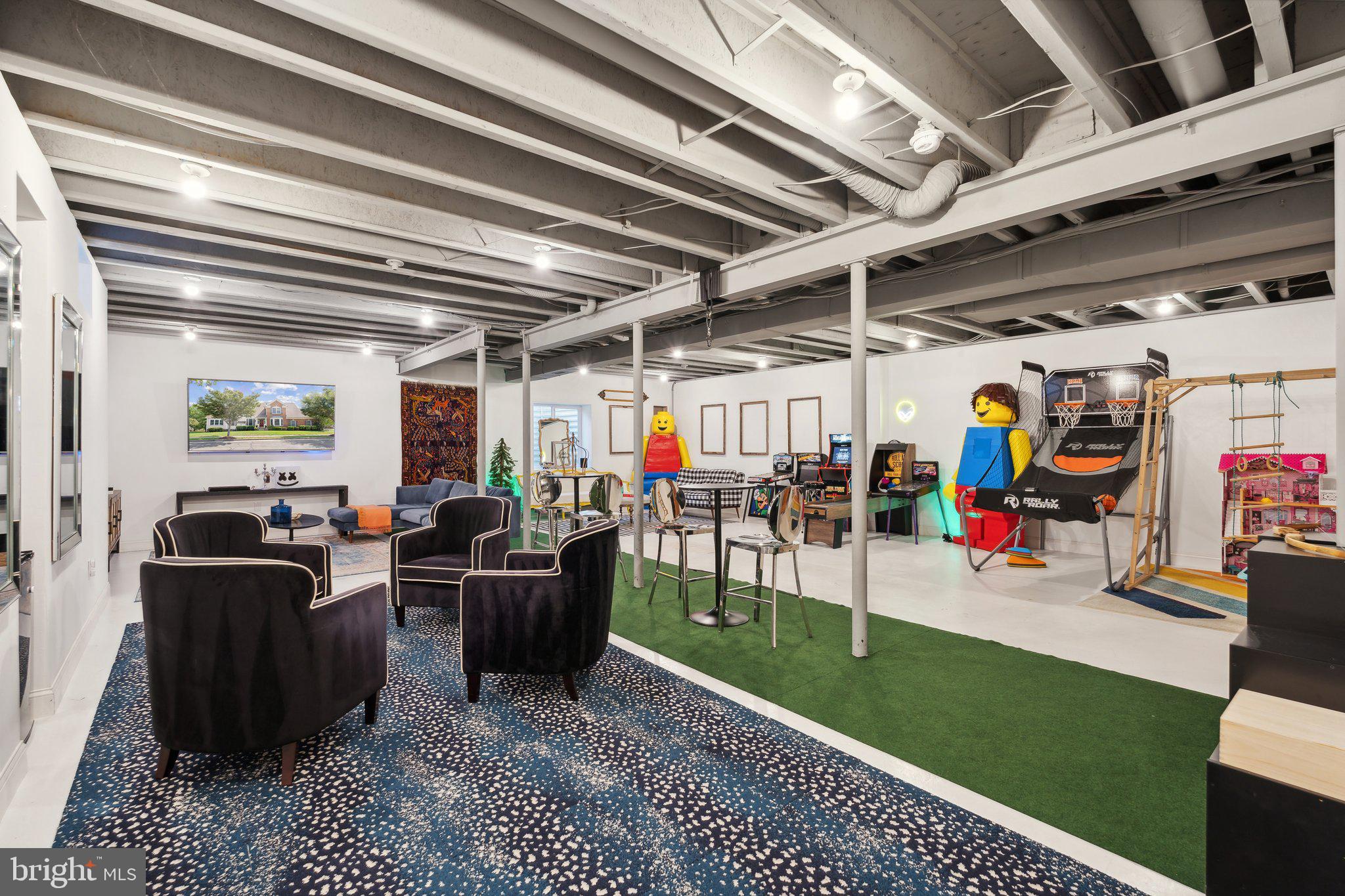 15776 Cool Spring Dr