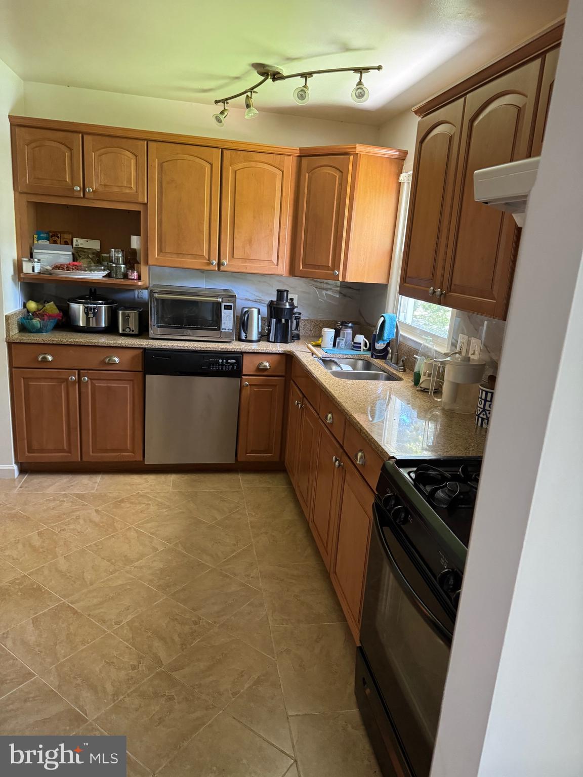 13100 Kendale Ct