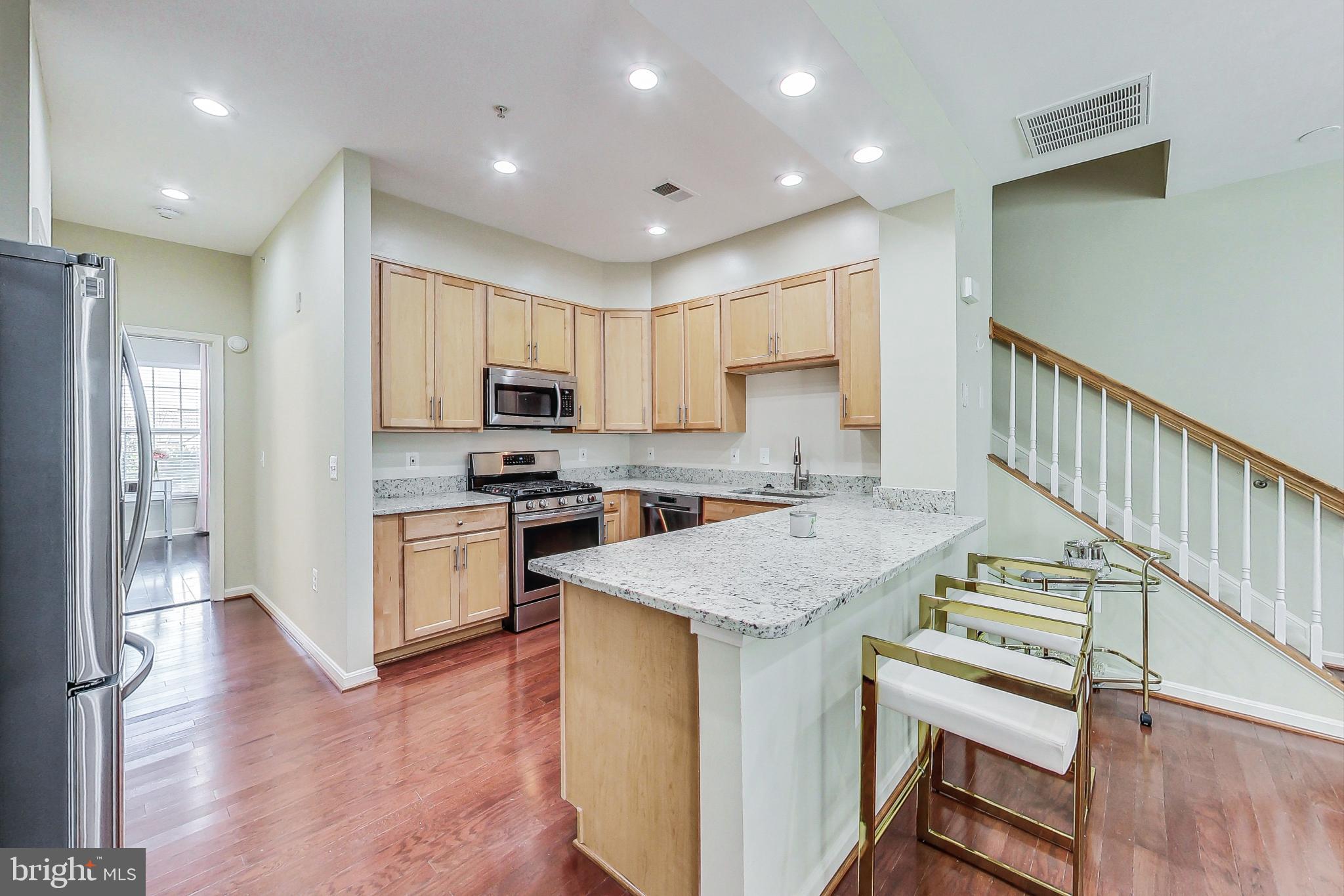 13816 Breezy Ridge Way #201