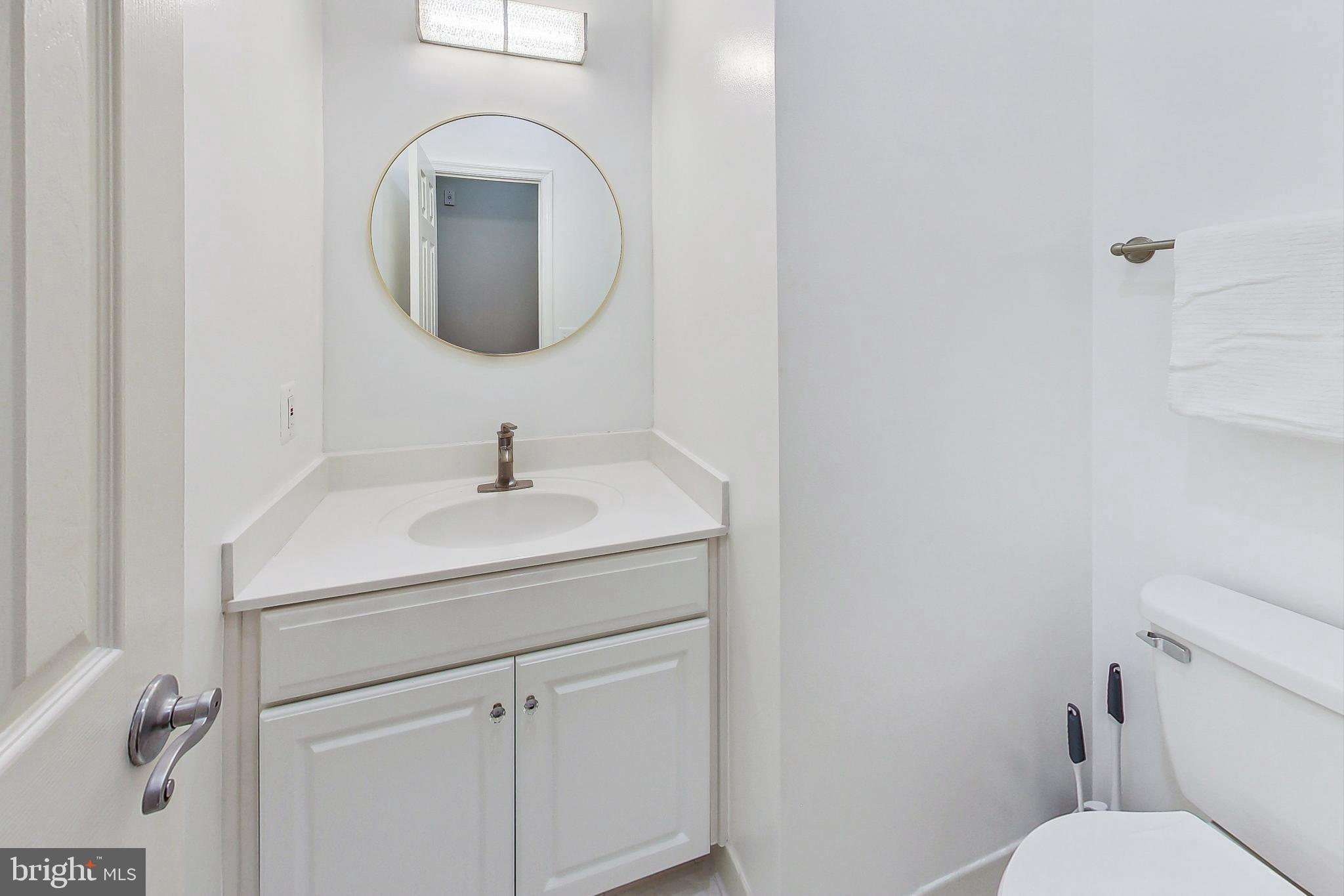 13816 Breezy Ridge Way #201