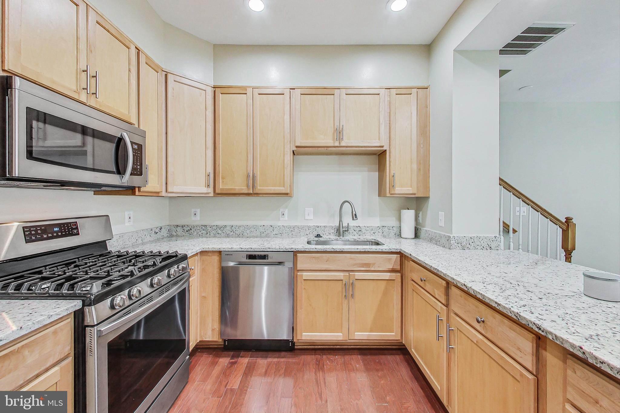 13816 Breezy Ridge Way #201