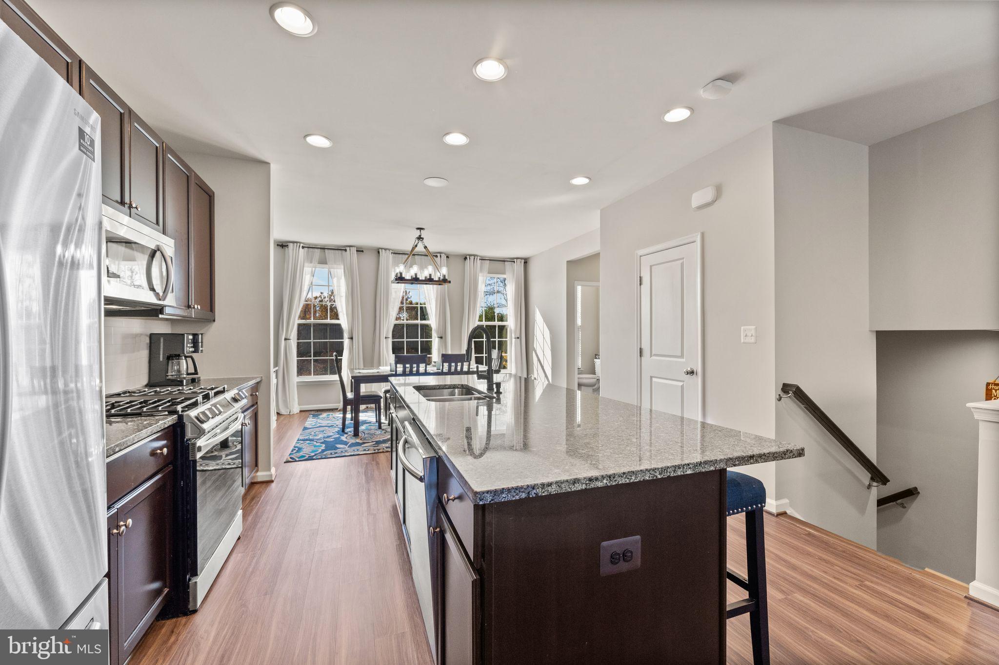 8200 Broad Pl
