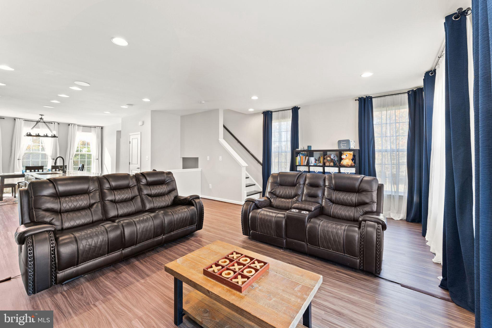 8200 Broad Pl