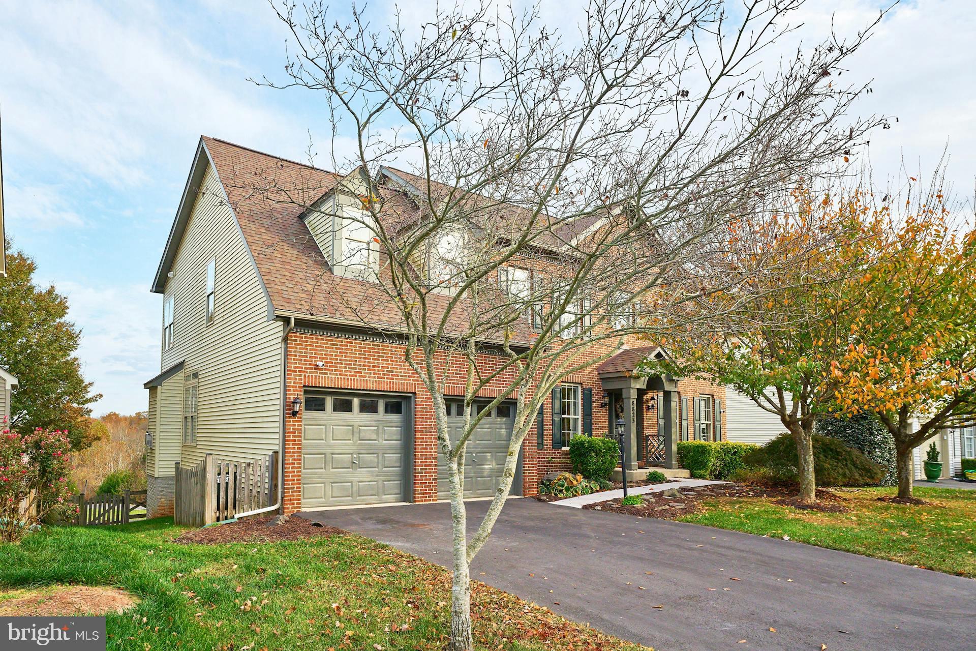 8823 Barn Owl Ct