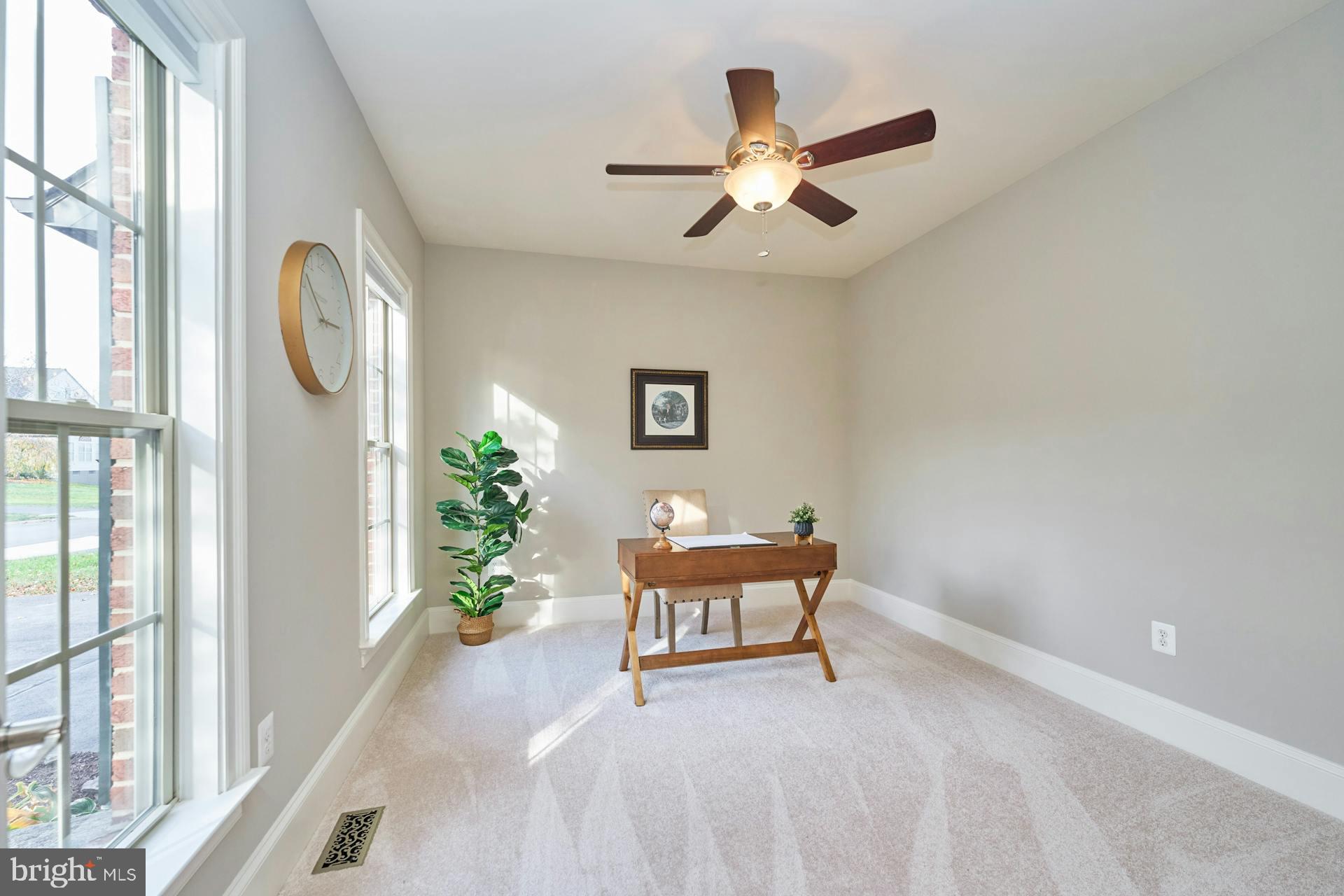 8823 Barn Owl Ct