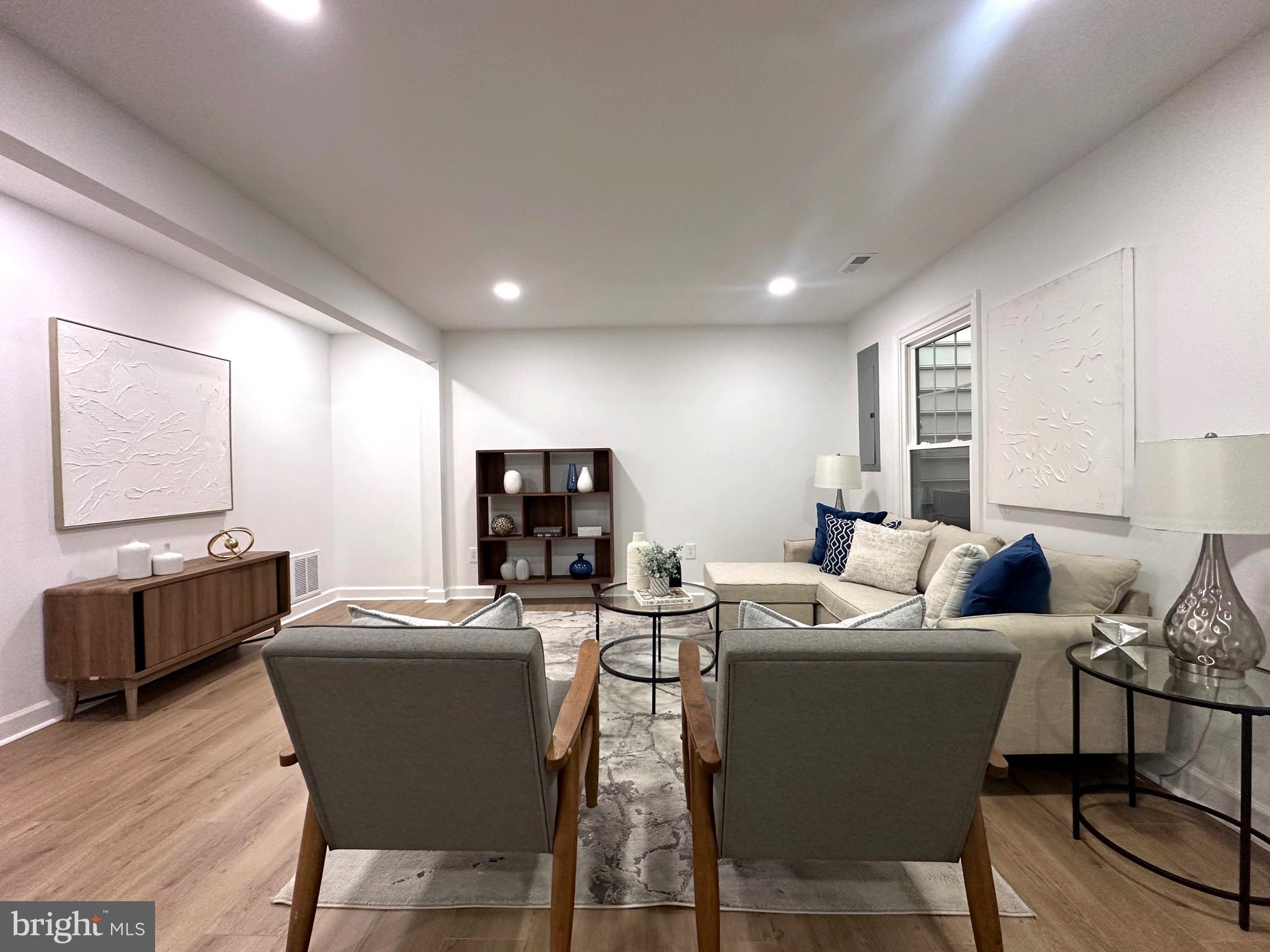 12105 Derriford Ct
