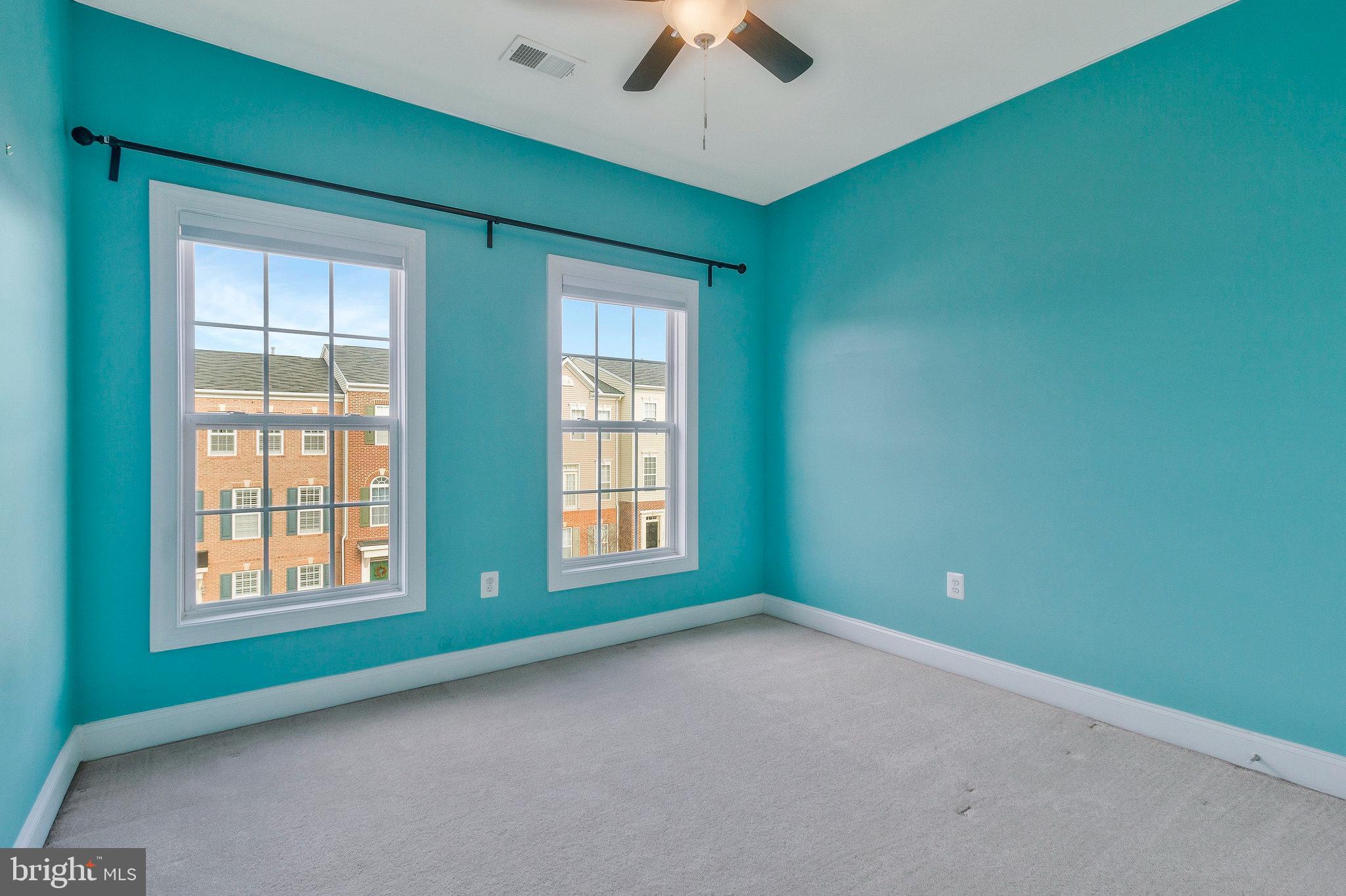 15931 GREYMILL MANOR DR