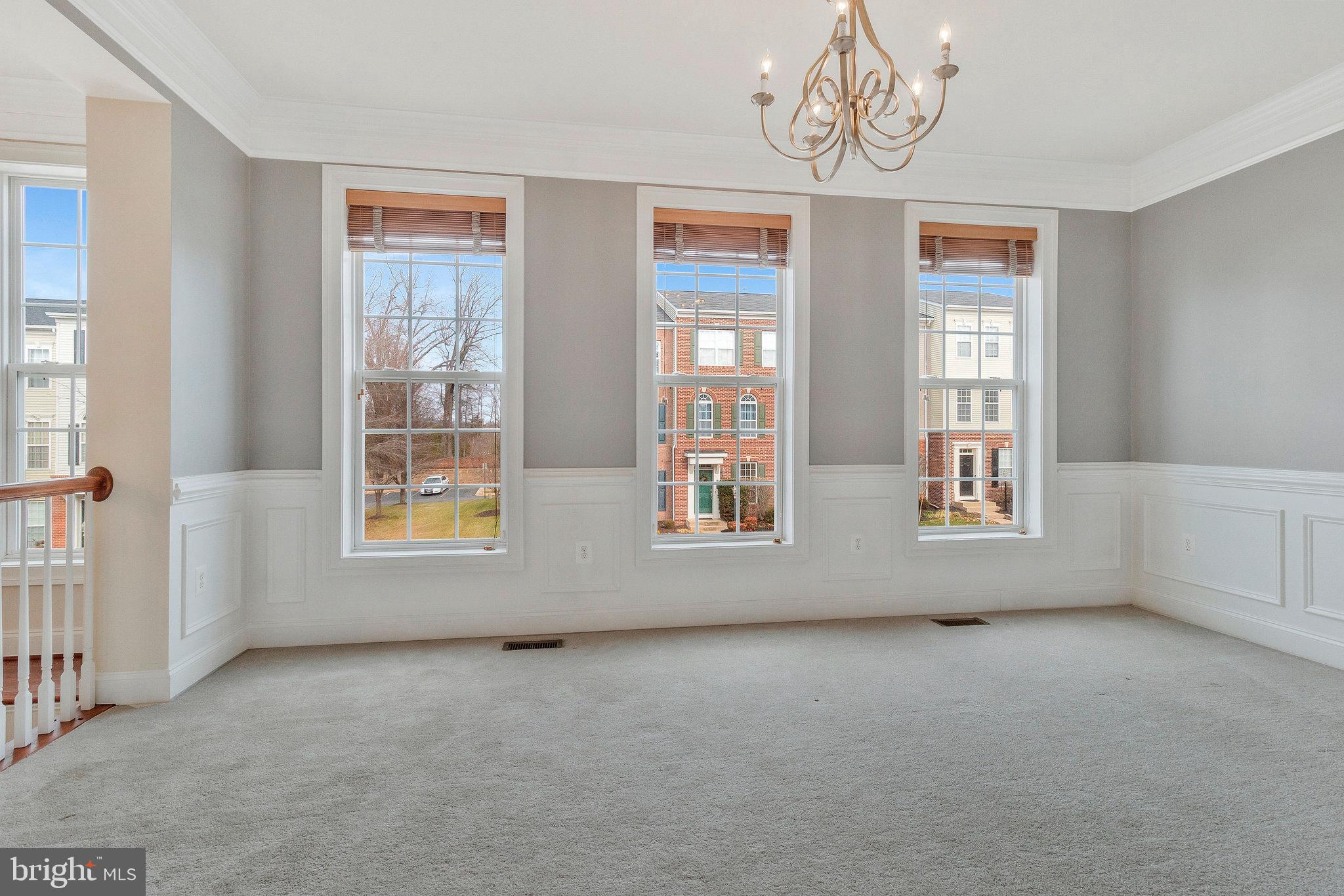 15931 GREYMILL MANOR DR