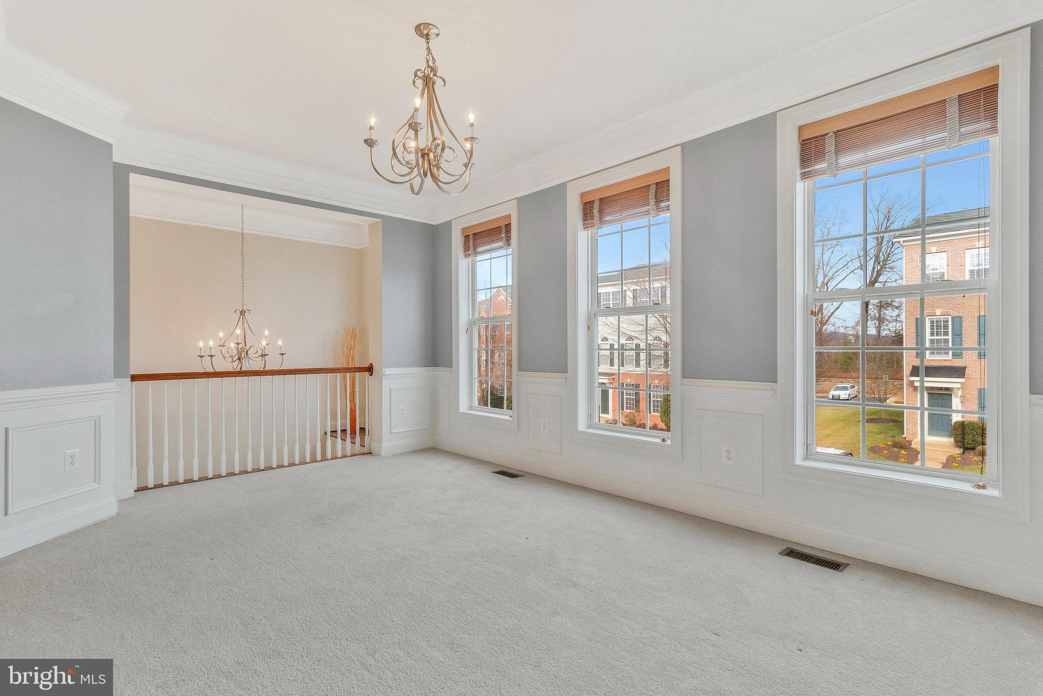 15931 GREYMILL MANOR DR