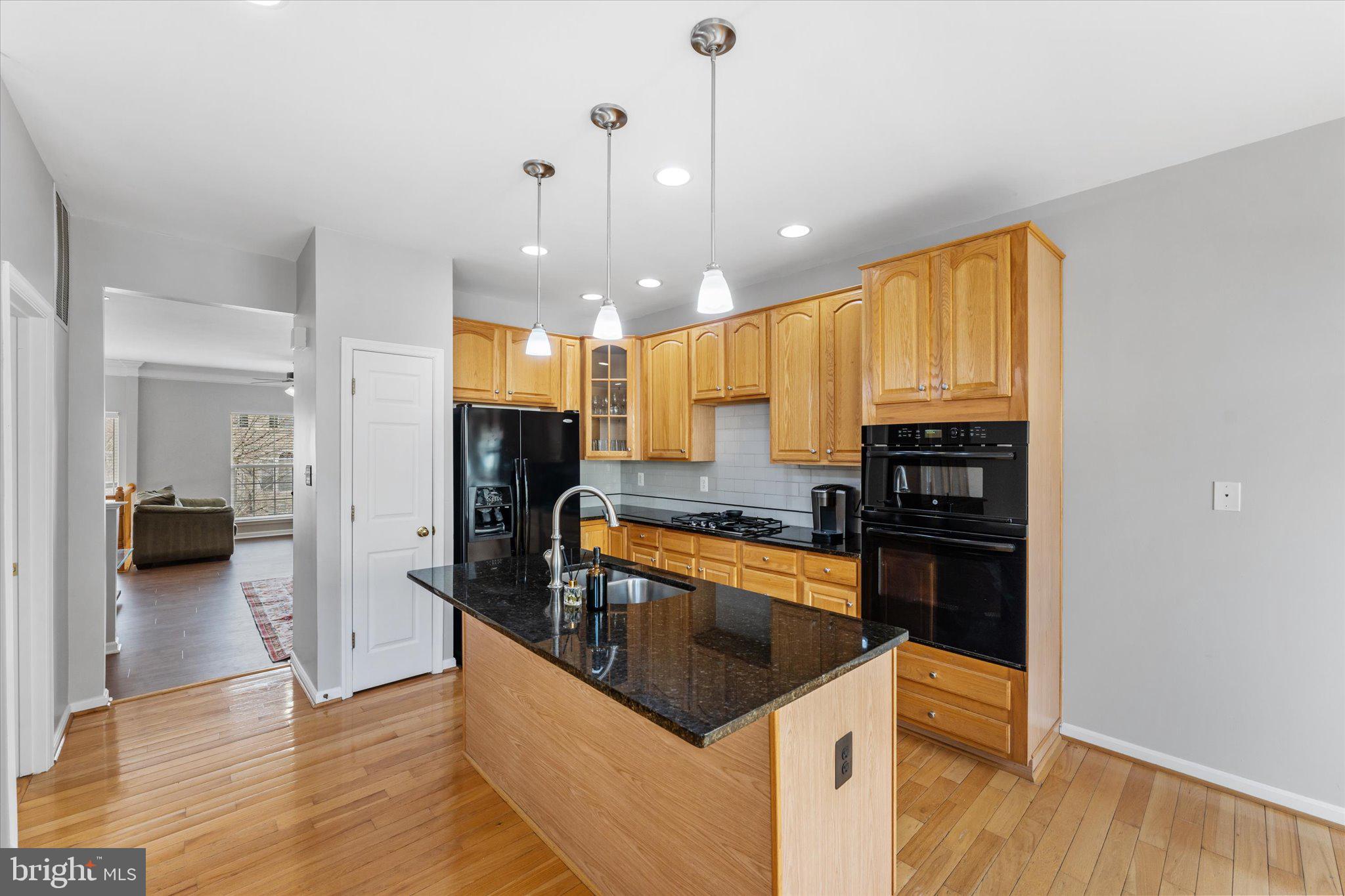 6703 Emmanuel Ct