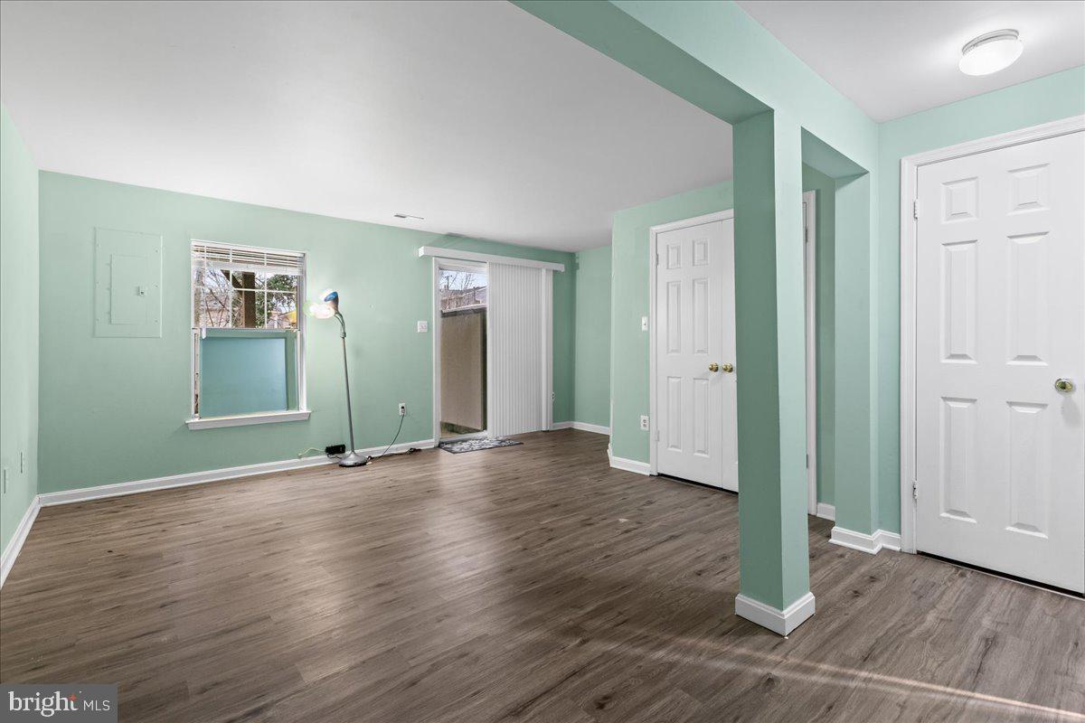 1739 Wigglesworth Way