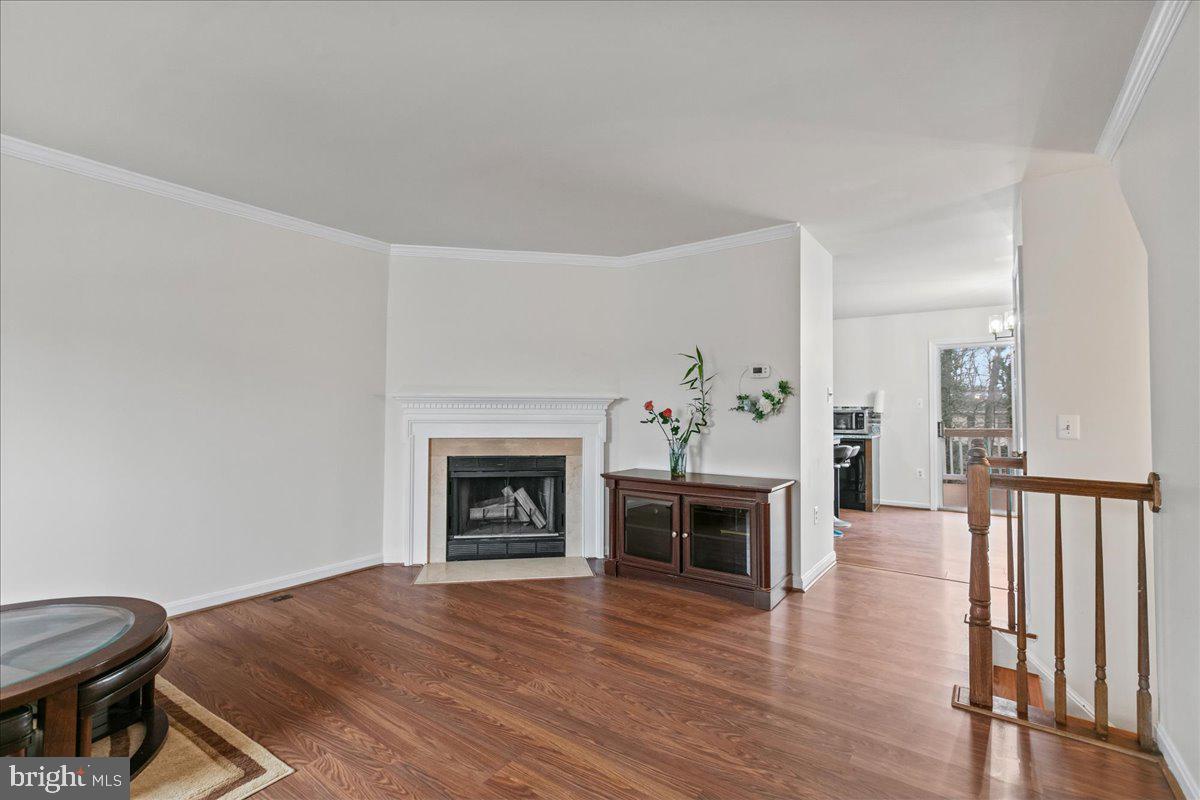 1739 Wigglesworth Way