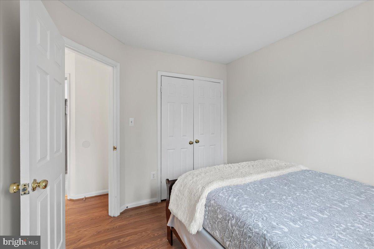 1739 Wigglesworth Way