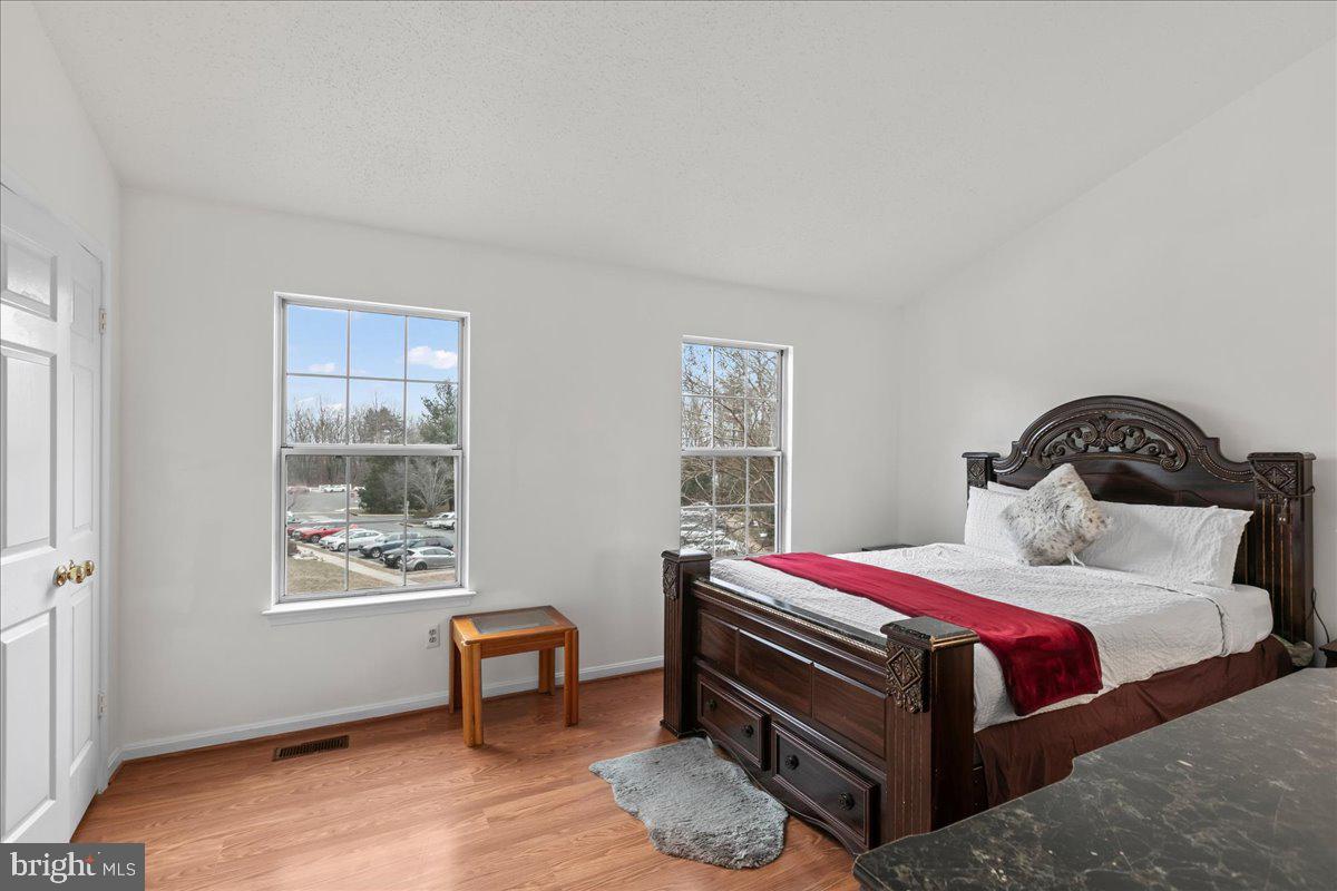 1739 Wigglesworth Way