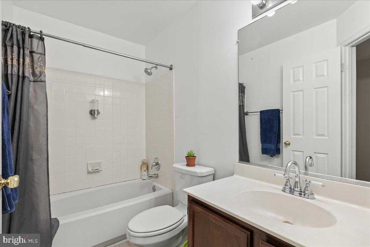 1739 Wigglesworth Way