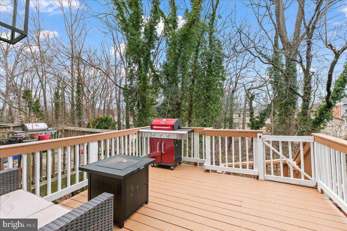 1739 Wigglesworth Way