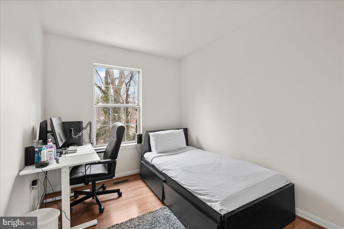 1739 Wigglesworth Way