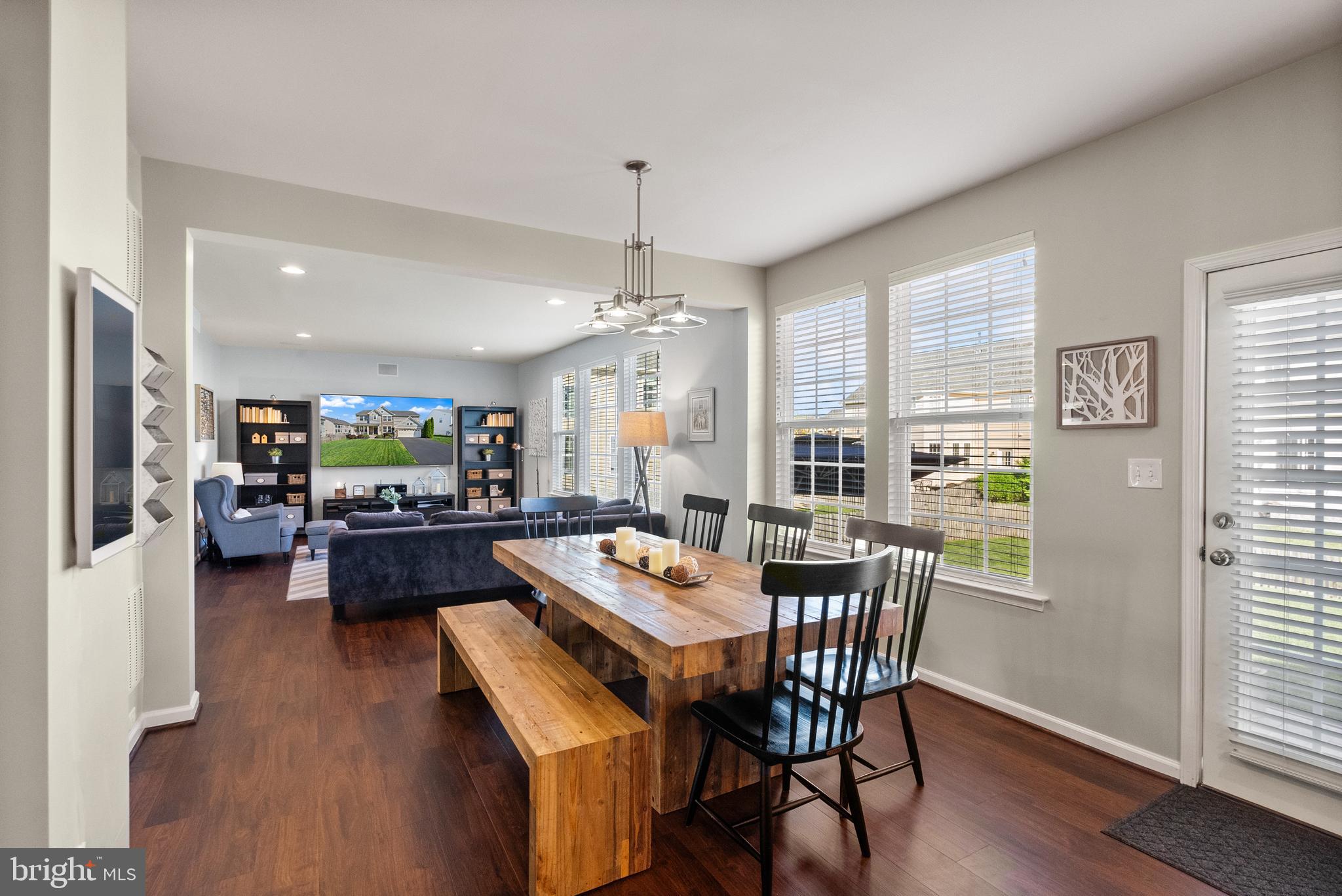 13870 Estate Manor Dr