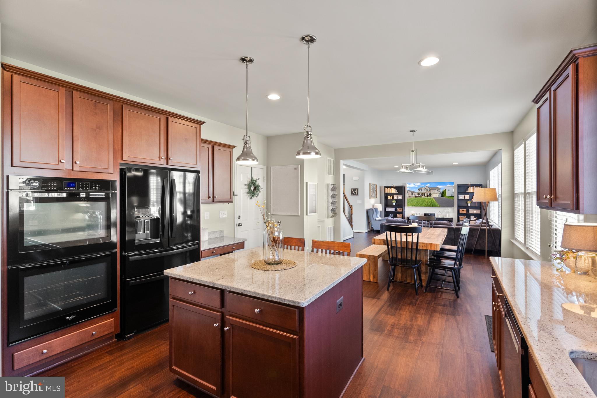 13870 Estate Manor Dr