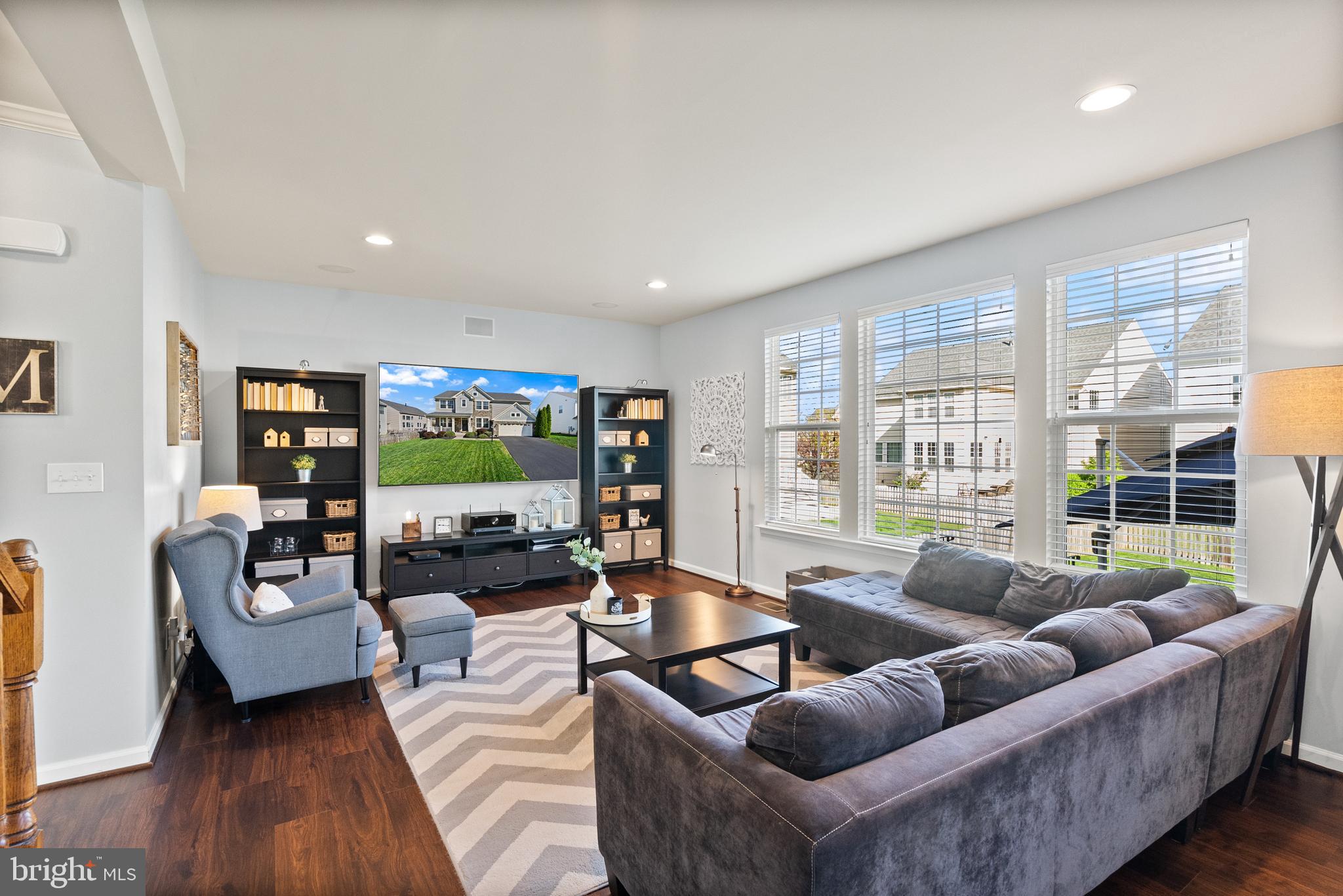 13870 Estate Manor Dr