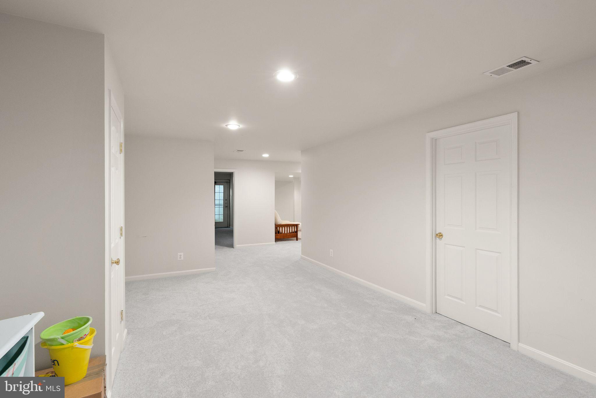 8402 Sparkling Water Ct