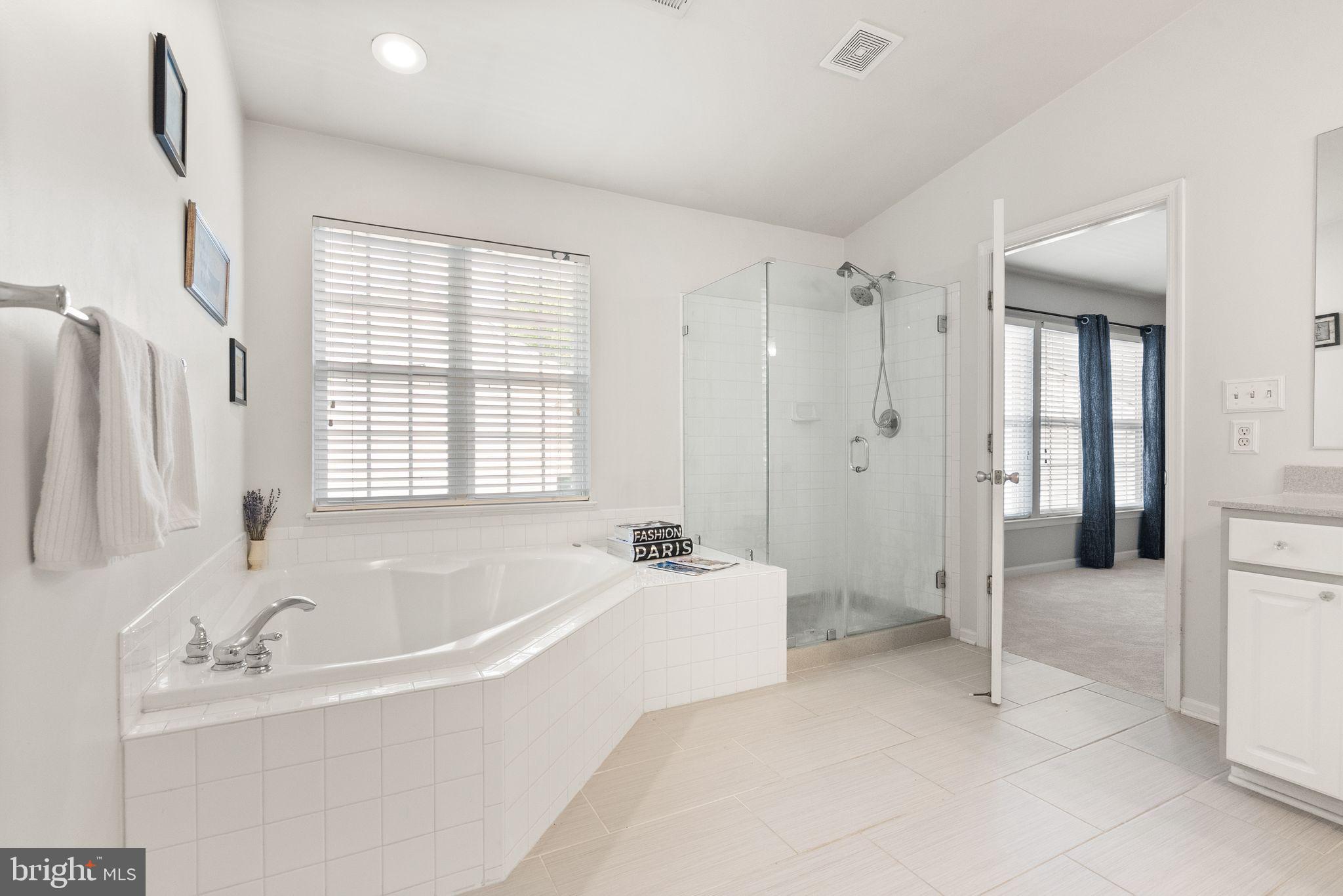 8402 Sparkling Water Ct