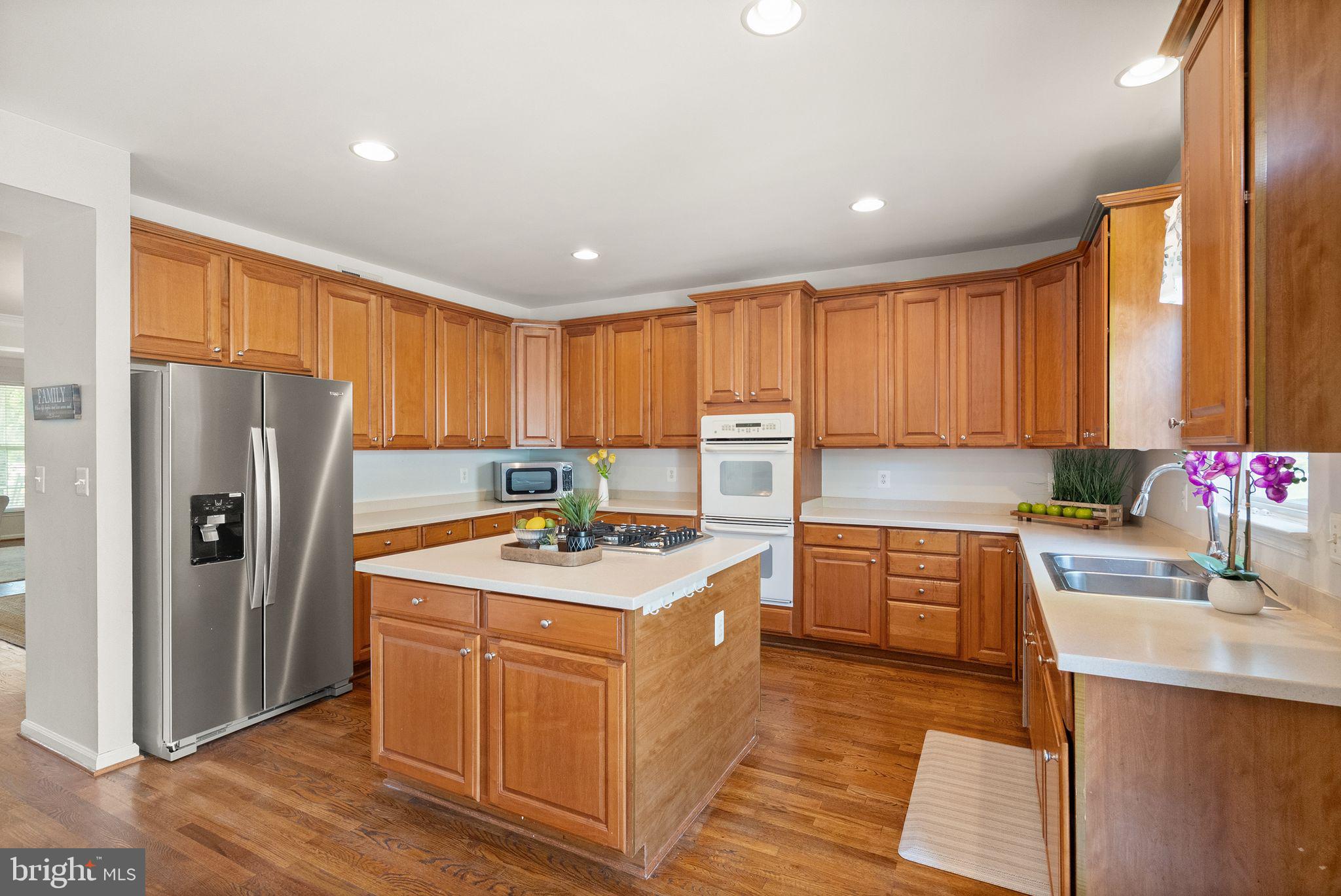 8402 Sparkling Water Ct