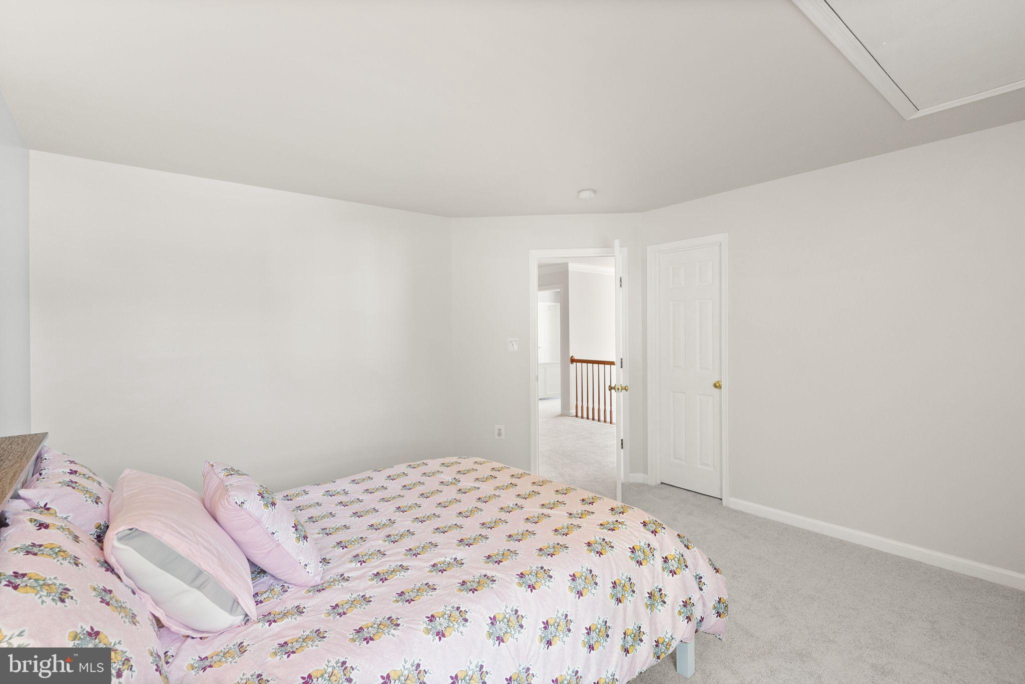 8402 Sparkling Water Ct