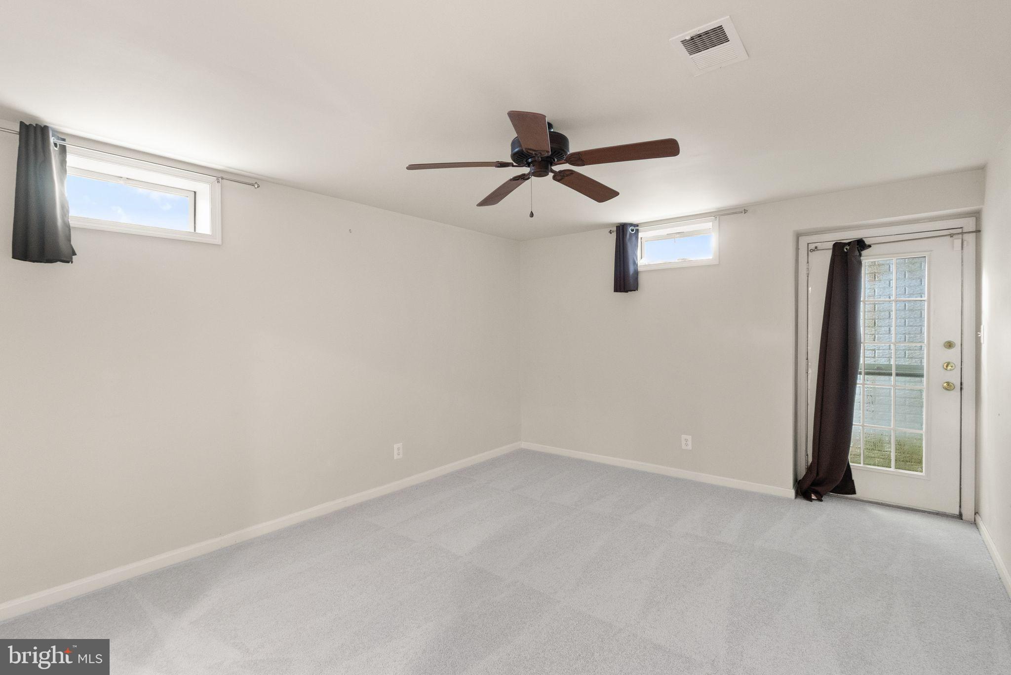 8402 Sparkling Water Ct