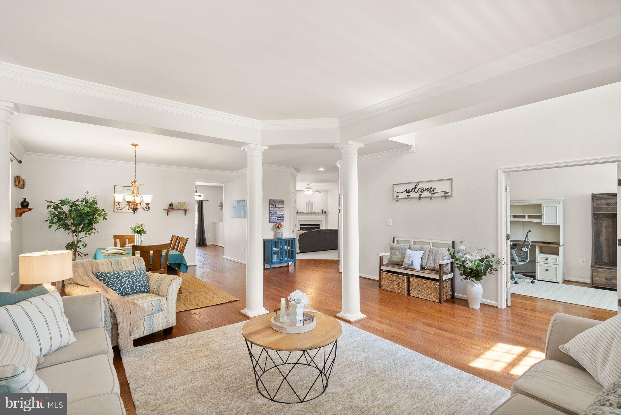 8402 Sparkling Water Ct