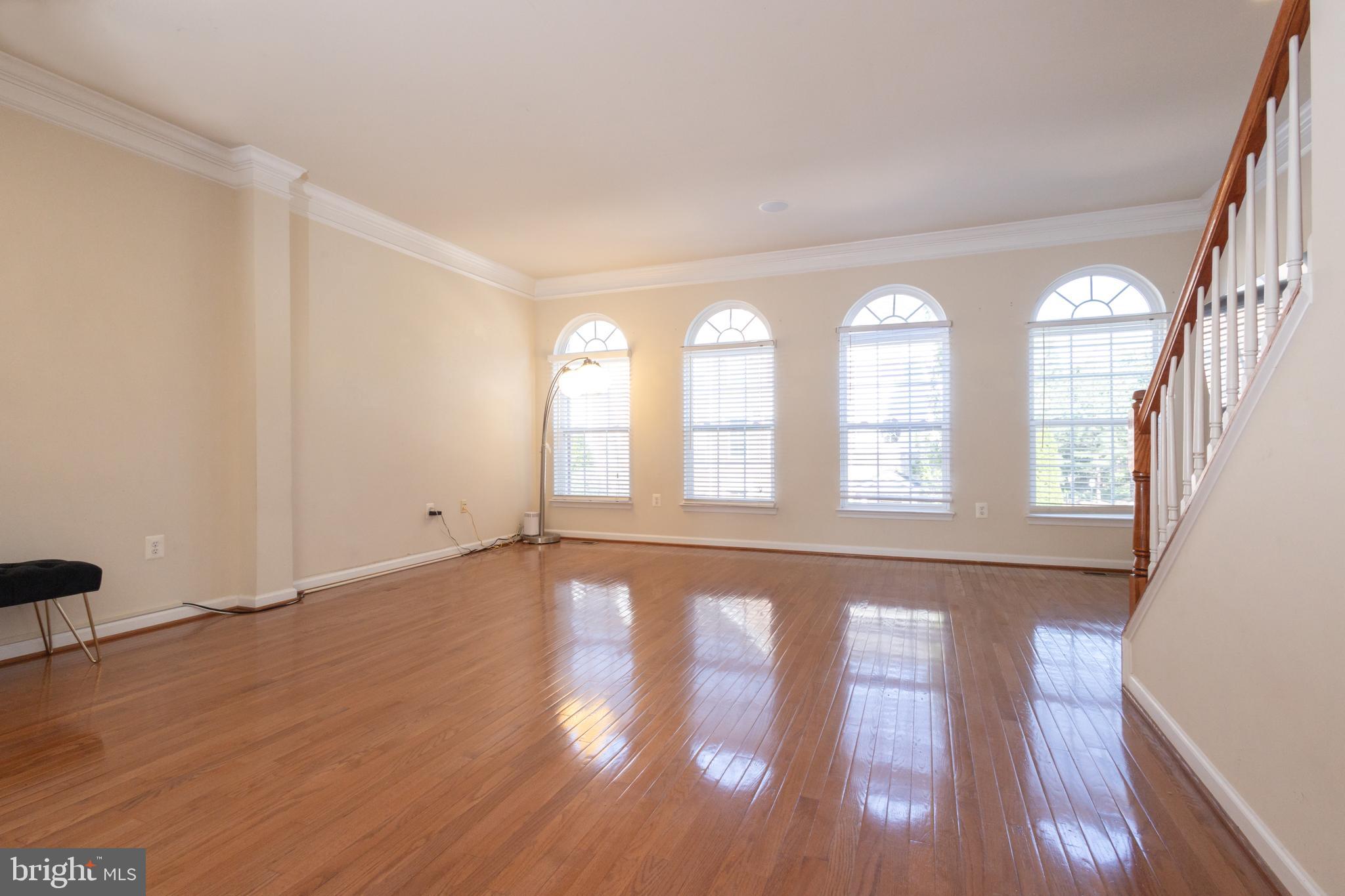 7015 LITTLE THAMES DRIVE