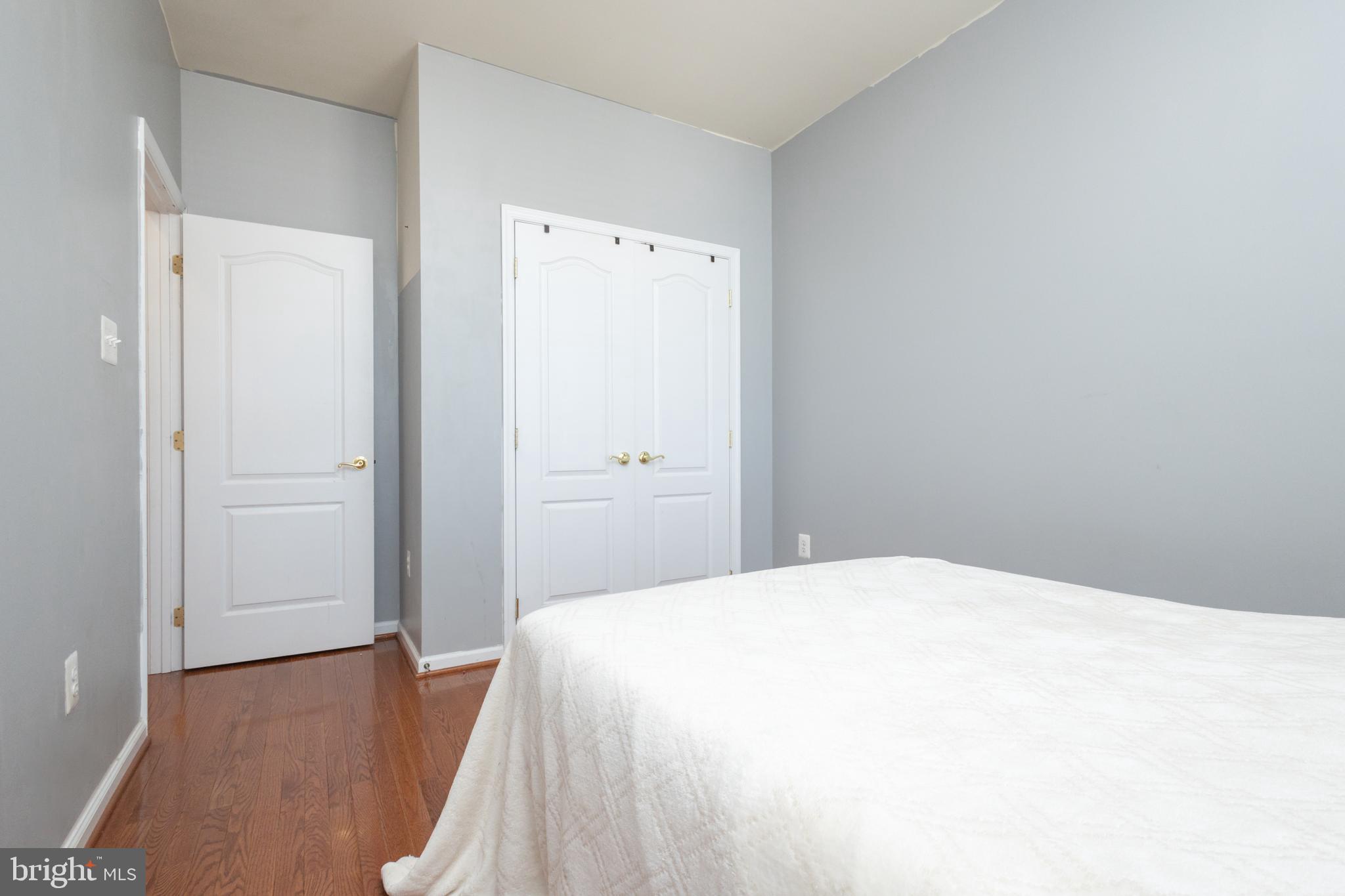 7015 LITTLE THAMES DRIVE