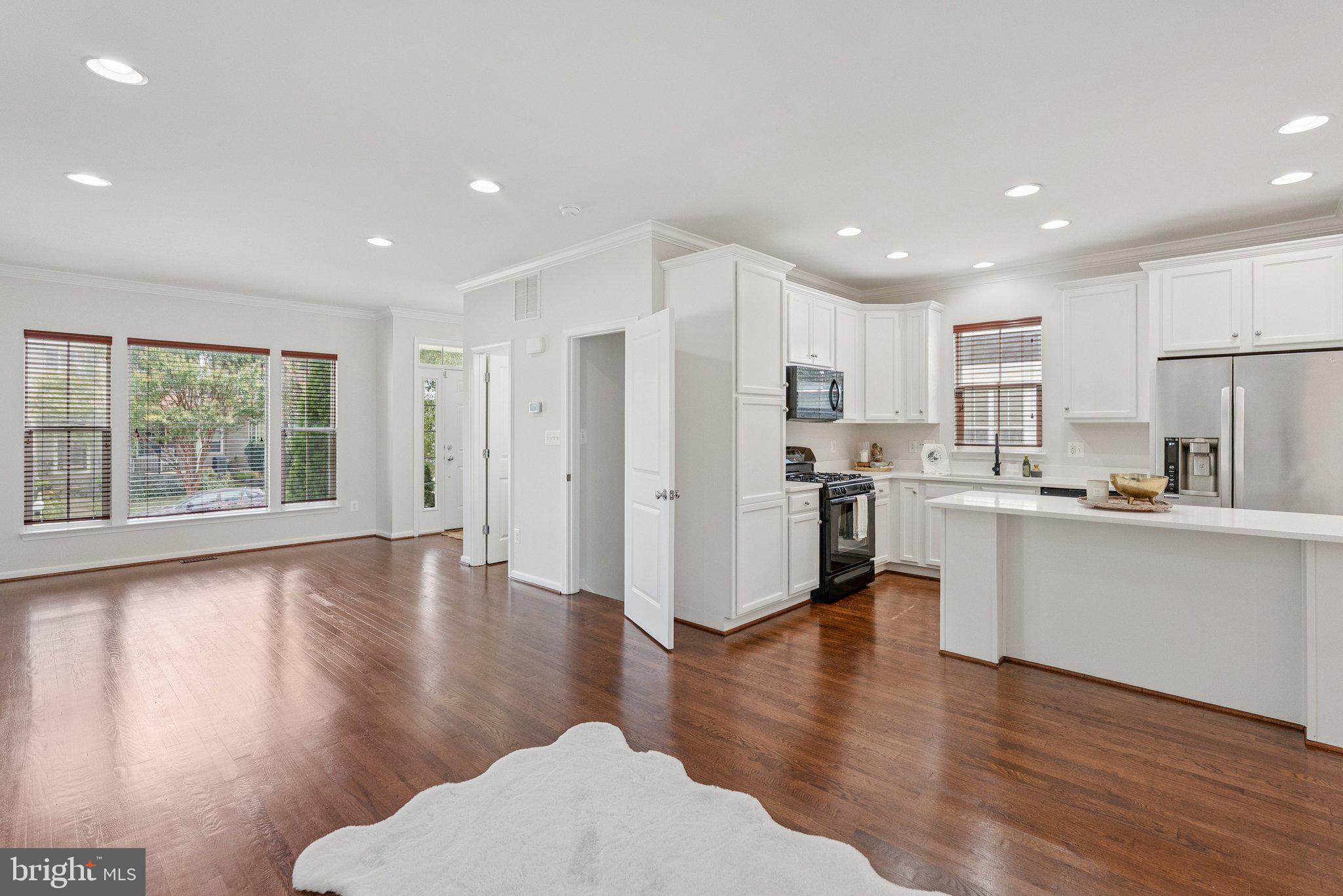 14300 BROADWINGED DRIVE