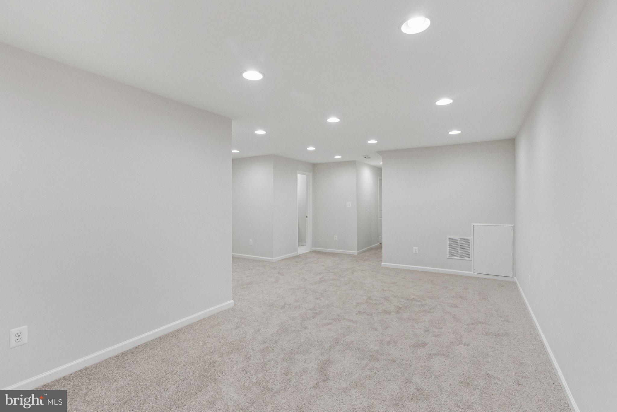 14300 BROADWINGED DRIVE