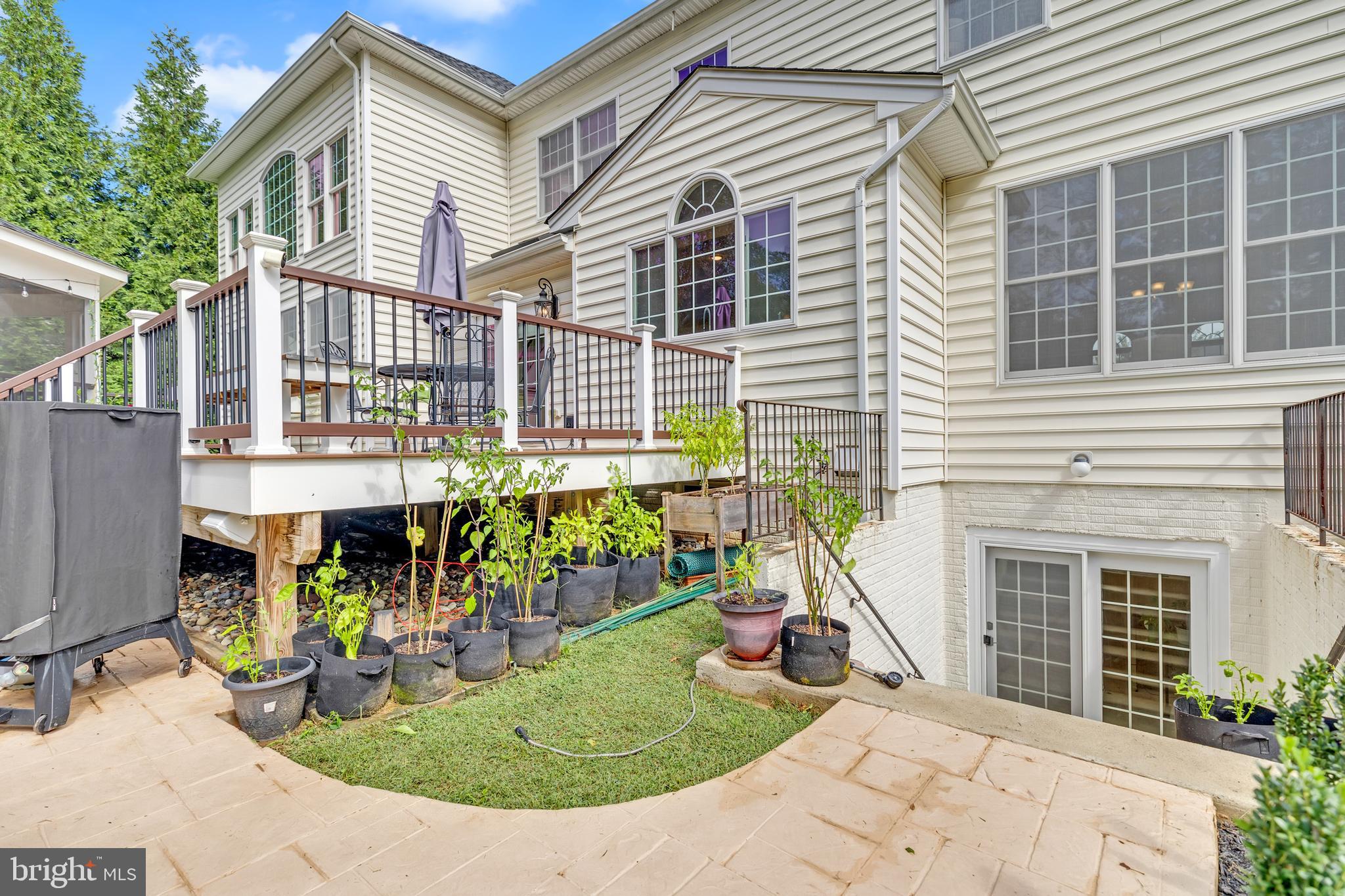 5232 JACOBS CREEK PLACE