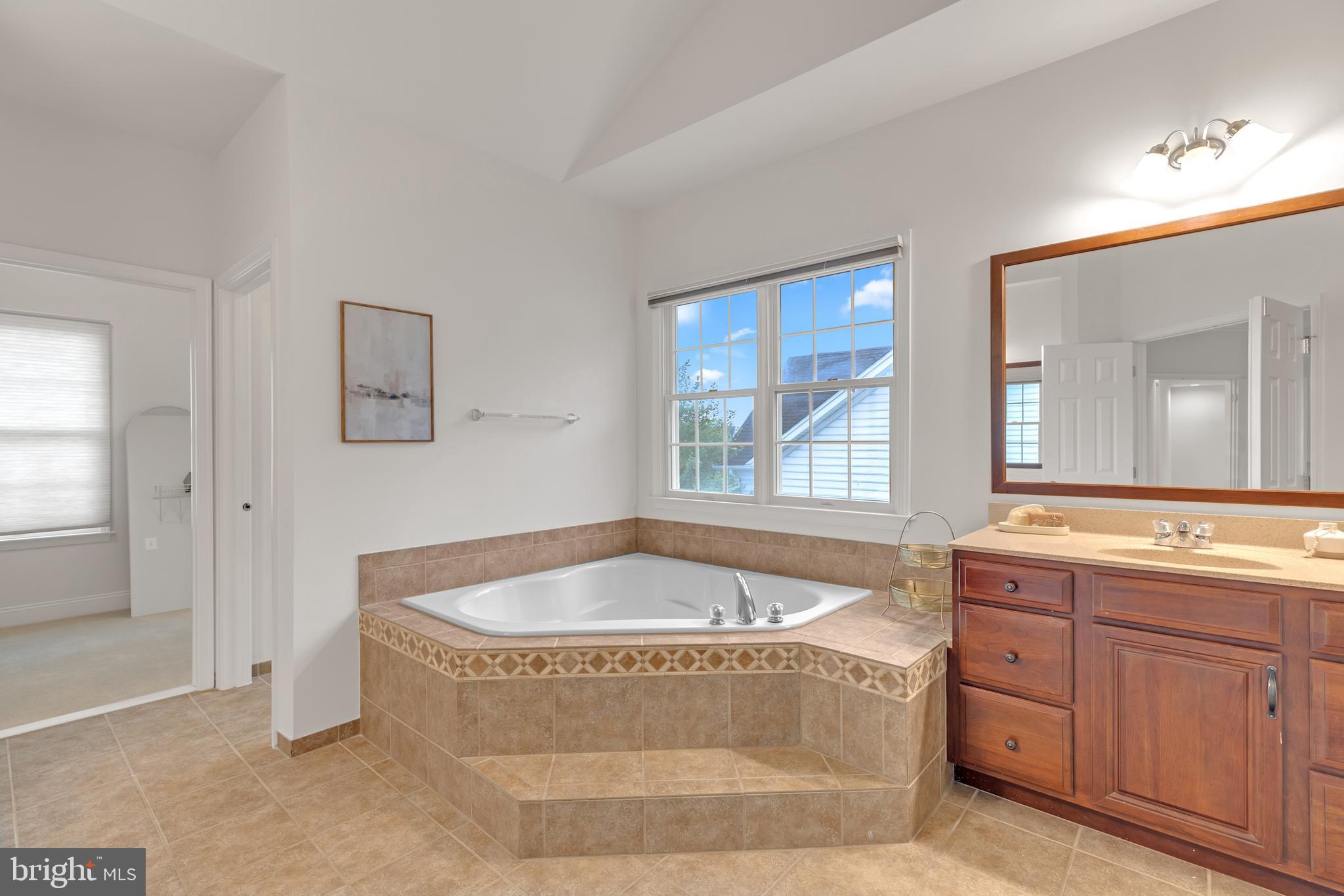 5232 JACOBS CREEK PLACE