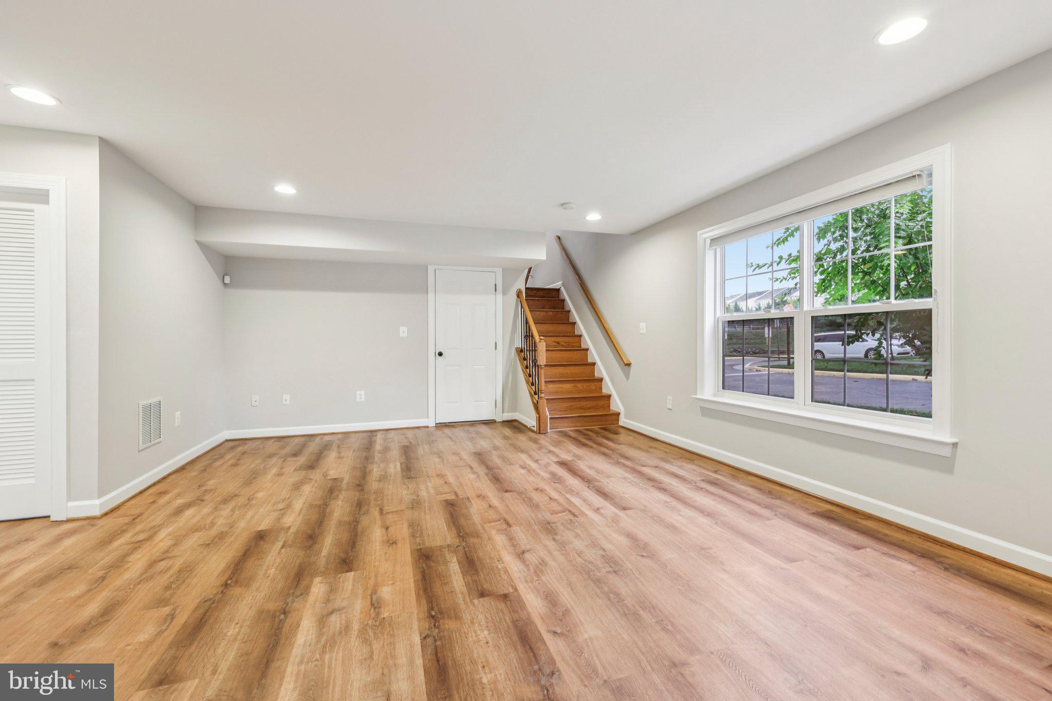 6054 POPES CREEK PLACE