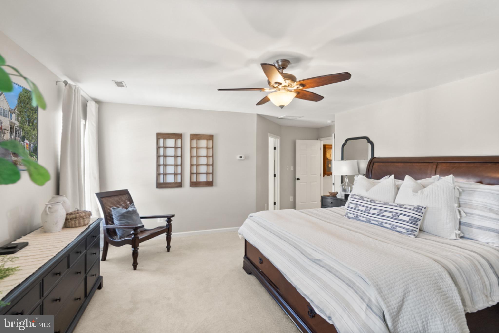 8020 TOWERING OAK WAY