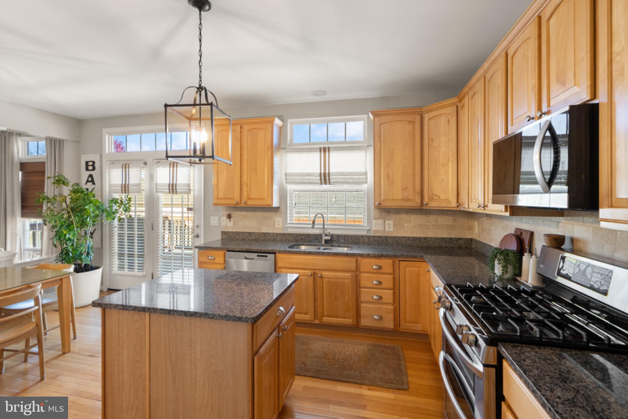 8020 TOWERING OAK WAY