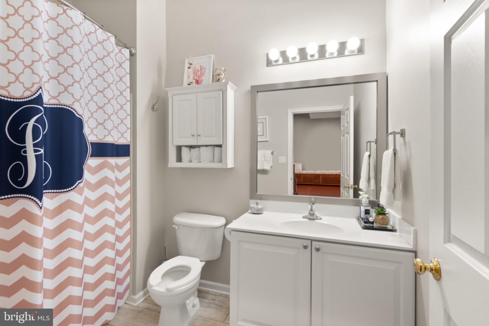 8020 TOWERING OAK WAY