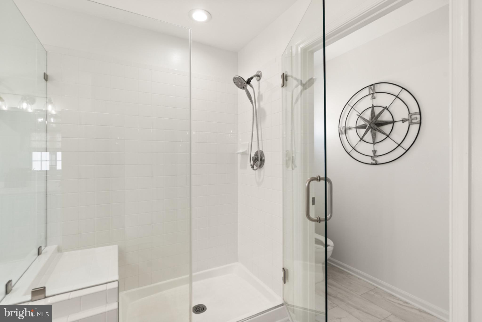 8020 TOWERING OAK WAY