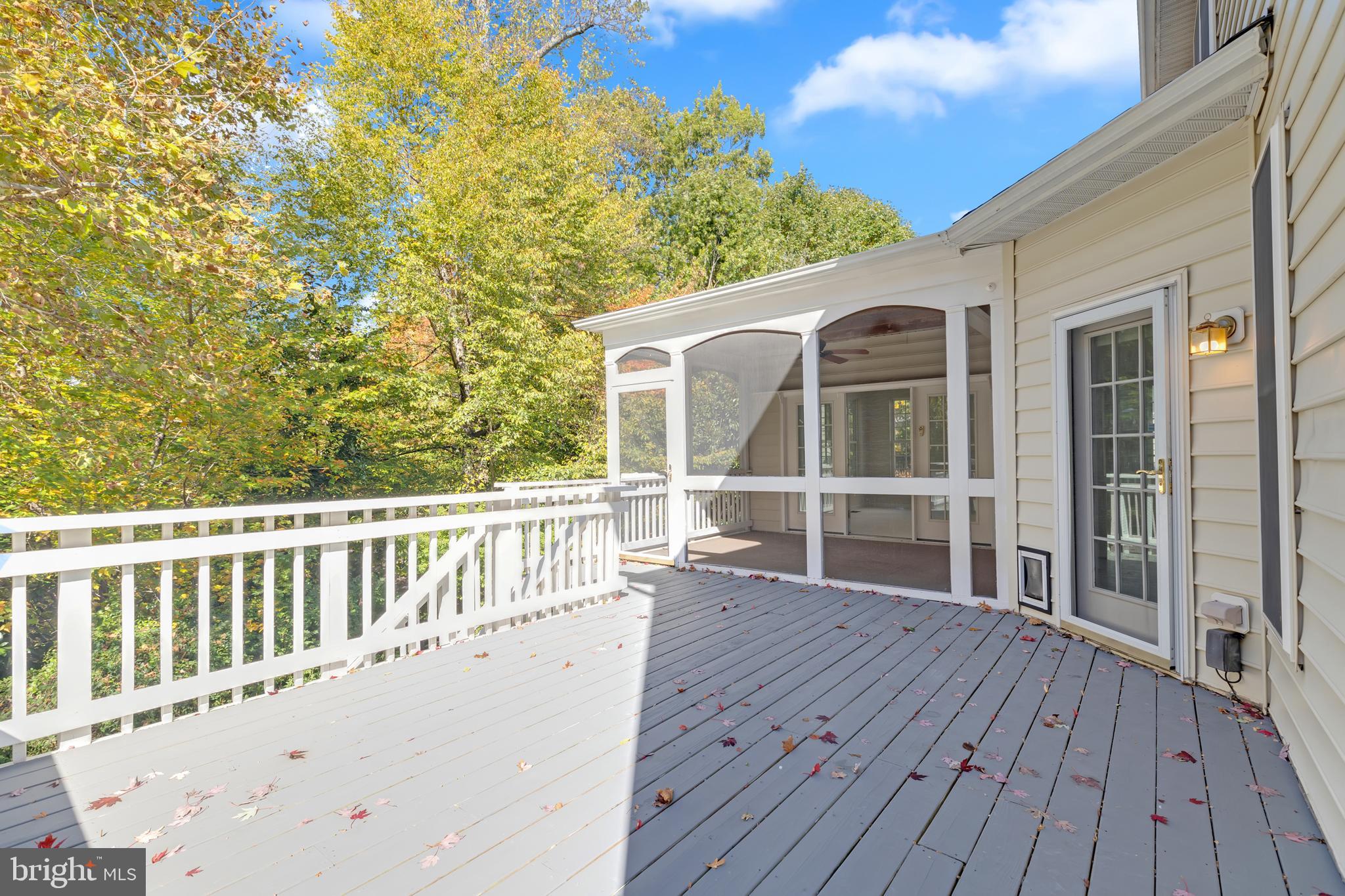 8566 BRICKSHIRE LANE