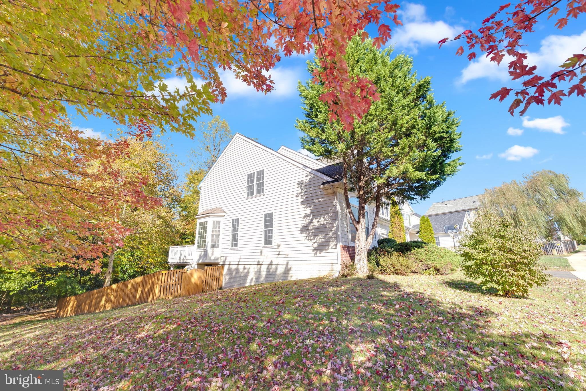 8566 BRICKSHIRE LANE